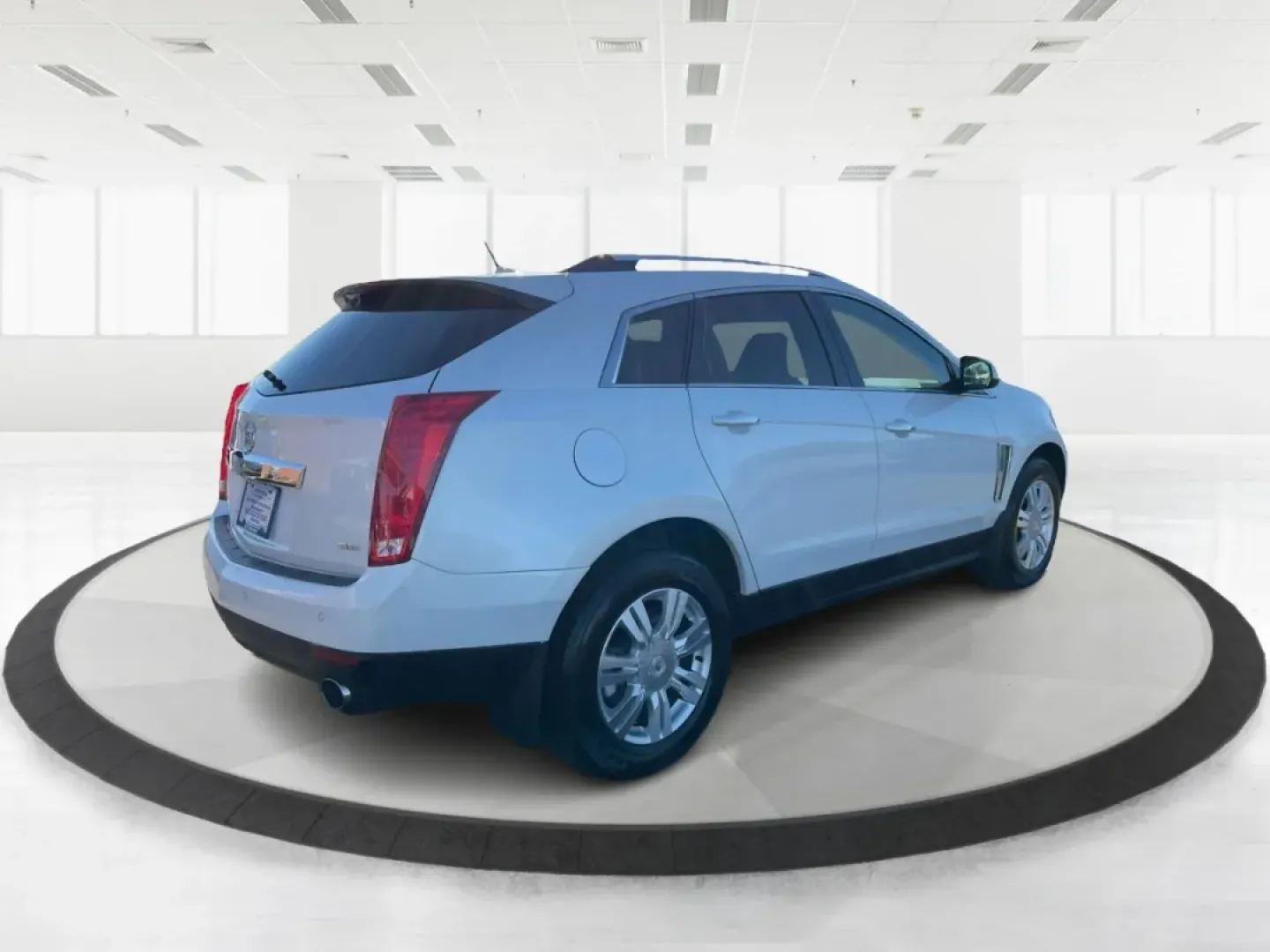 2014 Cadillac SRX Luxury Collection (3GYFNBE35ES) with an 3.6L V-6 gasoline direct injection engine, located at 401 Woodman Dr, Riverside, OH, 45431, (937) 908-9800, 39.760899, -84.123421 - **Elevate Your Everyday Adventures with the 2014 Cadillac SRX Luxury Collection!**<br /> <br /> Are you ready to redefine your driving experience? Imagine cruising through the picturesque streets of Riverside, OH, in a vehicle that seamlessly blends luxury, comfort, and practicality. The 2014 Cadill - Photo#2