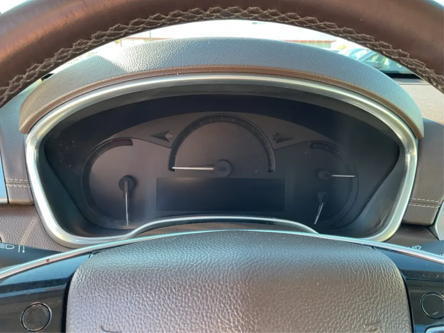 2014 Cadillac SRX Luxury Collection (3GYFNBE35ES) with an 3.6L V-6 gasoline direct injection engine, located at 401 Woodman Dr, Riverside, OH, 45431, (937) 908-9800, 39.760899, -84.123421 - **Elevate Your Everyday Adventures with the 2014 Cadillac SRX Luxury Collection!**<br /> <br /> Are you ready to redefine your driving experience? Imagine cruising through the picturesque streets of Riverside, OH, in a vehicle that seamlessly blends luxury, comfort, and practicality. The 2014 Cadill - Photo#15