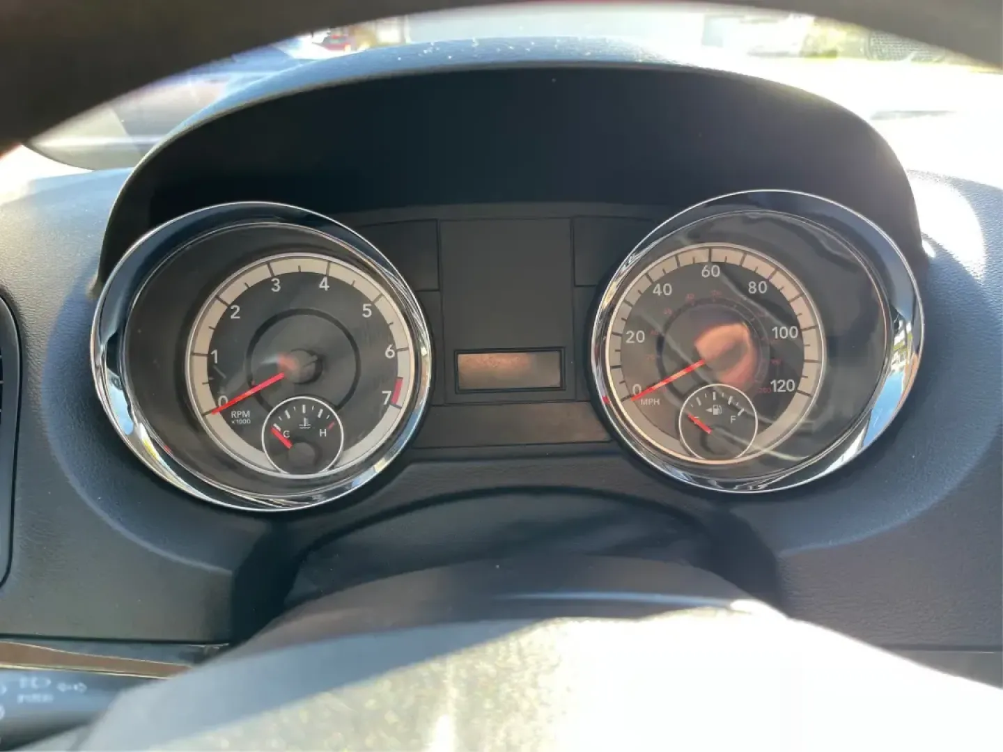 2016 Dodge Grand Caravan SE (2C4RDGBG0GR) with an Pentastar 3.6L V-6 DOHC engine, 6A transmission, located at 8750 N County Rd 25A, Piqua, OH, 45356, (937) 908-9800, 40.164391, -84.232513 - **Experience the Freedom of Family Adventures with the 2016 Dodge Grand Caravan SE!** <br /> <br /> Are you in search of the perfect vehicle for family road trips, daily commutes, or weekend adventures? Look no further than the 2016 Dodge Grand Caravan SE, available at Advantage Car and Credit in X - Photo#15