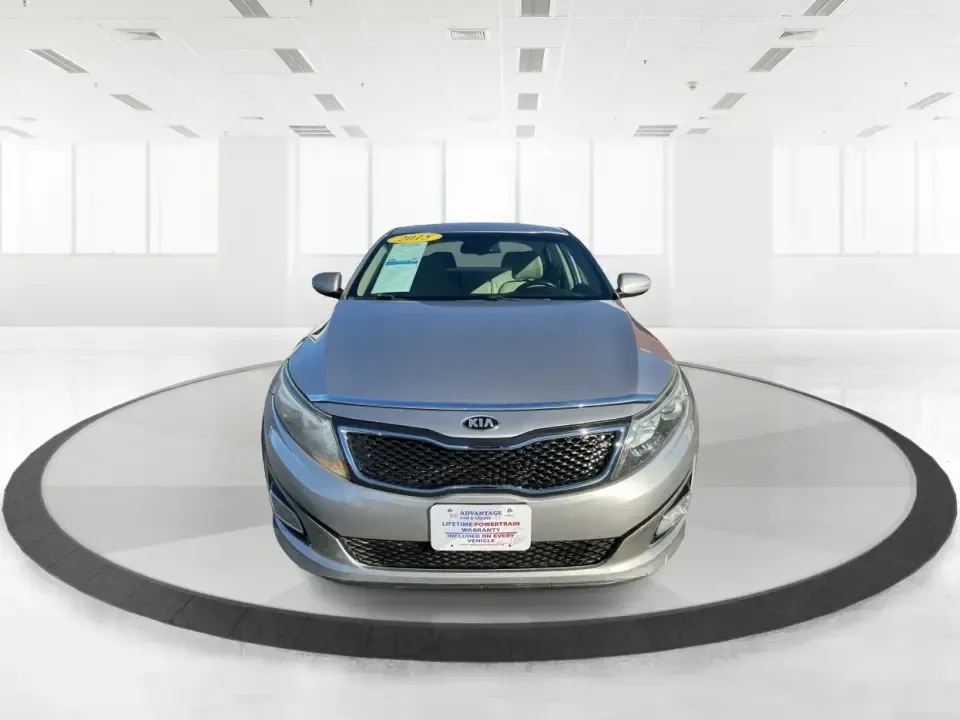2015 Kia Optima EX (5XXGN4A74FG) with an Theta II 2.4L I-4 gasoline direct injection engine, 6-Speed Automatic transmission, located at 1099 N County Rd 25A , Troy, OH, 45373, (937) 908-9800, 40.057079, -84.212883 - Experience the perfect blend of style, comfort, and reliability with this 2015 Kia Optima EX at Advantage Car and Credit in Xenia, OH. Whether you're embarking on daily commutes, family road trips, or simply looking for a trusty companion for your adventures, this vehicle is designed to meet your di - Photo#7
