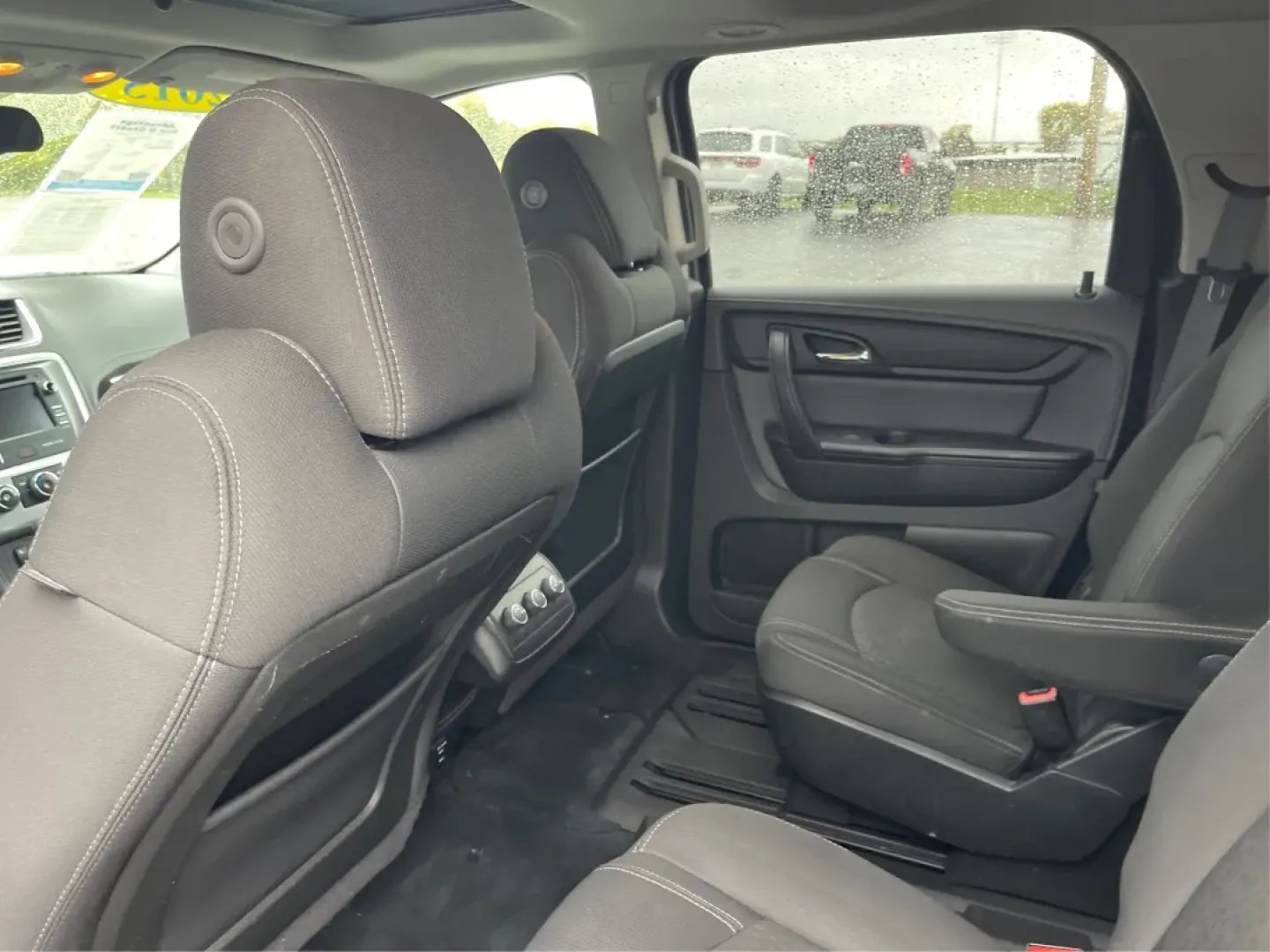 2015 GMC Acadia SLE-2 (1GKKVPKD4FJ) with an 3.6L V-6 gasoline direct injection engine, located at 1099 N County Rd 25A , Troy, OH, 45373, (937) 908-9800, 40.057079, -84.212883 - **Explore the Open Road with the 2015 GMC Acadia SLE-2 Your Family's Adventure Awaits!**<br /> <br /> Are you ready to elevate your family adventures? The 2015 GMC Acadia SLE-2 is the perfect choice for families seeking both comfort and versatility. With its spacious interior, powerful performance, - Photo#10