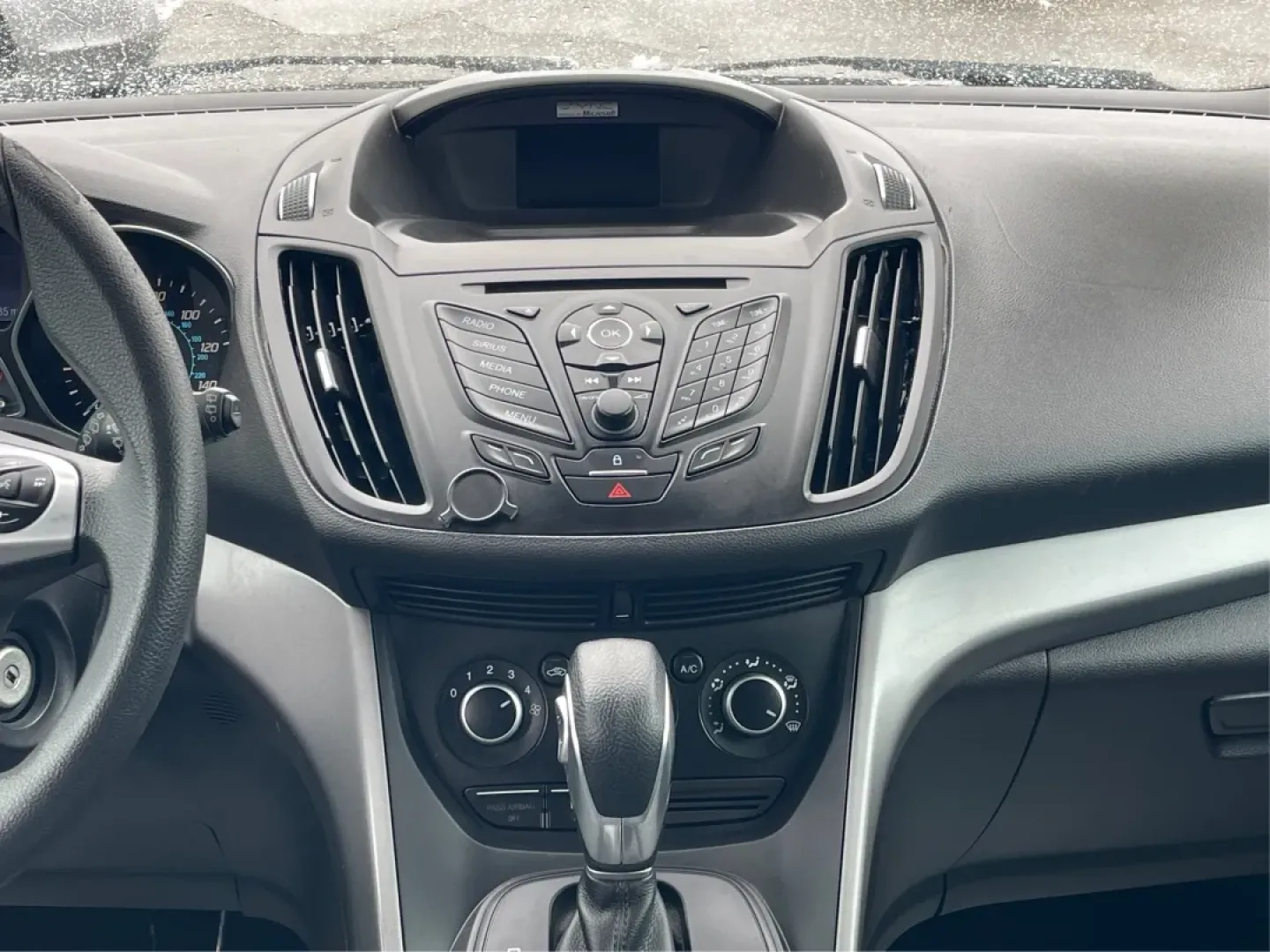 2015 Ford Escape SE (1FMCU0G73FU) with an Other engine, located at 880 E. National Road, Vandalia, OH, 45377, (937) 908-9800, 39.891918, -84.183594 - **Adventure Awaits: 2015 Ford Escape SE - Your Gateway to Freedom!**<br /> <br /> Are you ready to elevate your weekend getaways or tackle your daily commute with style and confidence? The 2015 Ford Escape SE is the perfect companion for those who crave adventure without sacrificing comfort. At Adva - Photo#13