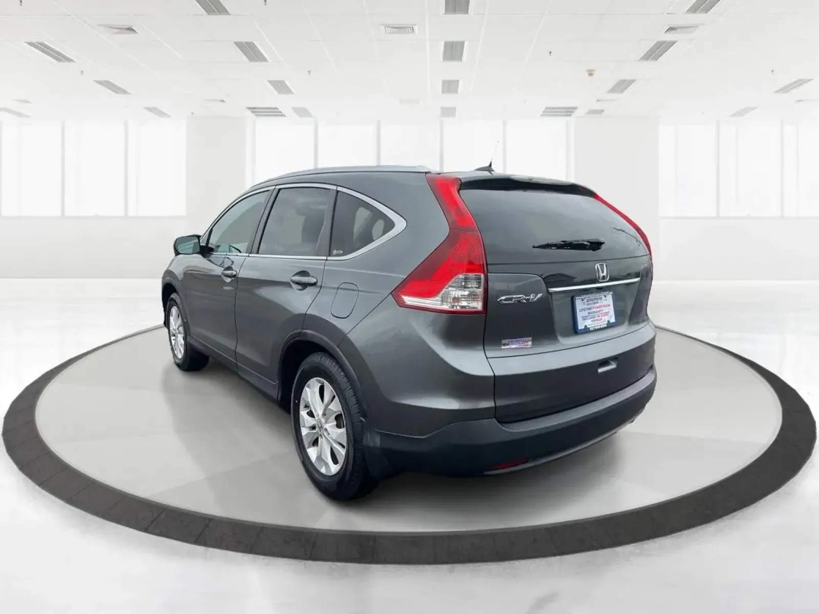 2012 Honda CR-V EX-L 4WD 5-Speed AT (2HKRM3H75CH) with an Other engine, located at 1951 S Dayton Lakeview Rd., New Carlisle, OH, 45344, (937) 908-9800, 39.890999, -84.050255 - Are you ready to elevate your adventures and daily commutes with a reliable vehicle? The 2012 Honda CR-V EX-L is perfect for individuals and families alike, offering a comfortable ride with ample space and versatile features. Whether you're navigating the bustling streets of Fairborn, OH, or heading - Photo#4