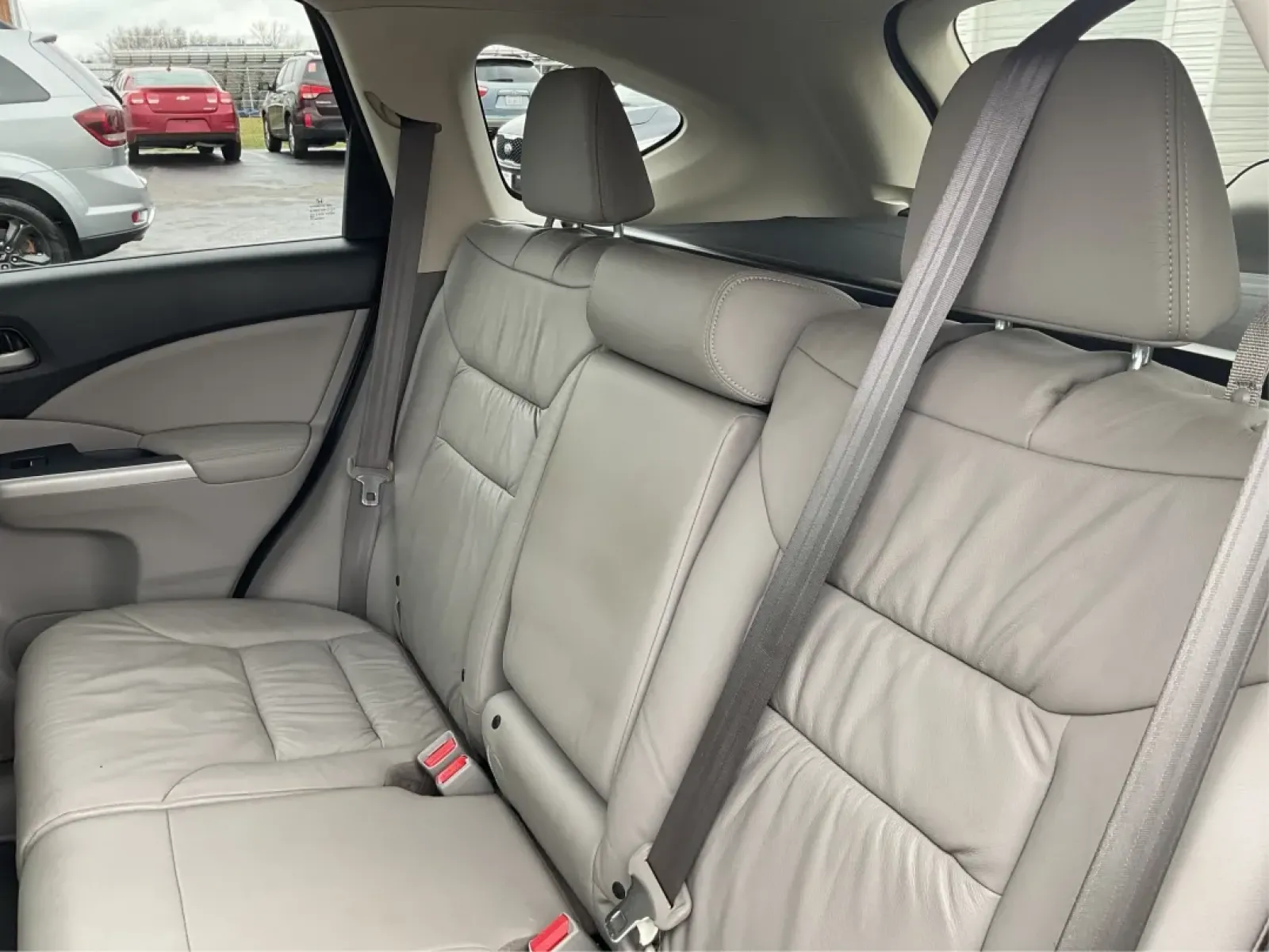 2012 Honda CR-V EX-L 4WD 5-Speed AT (2HKRM3H75CH) with an Other engine, located at 1951 S Dayton Lakeview Rd., New Carlisle, OH, 45344, (937) 908-9800, 39.890999, -84.050255 - Are you ready to elevate your adventures and daily commutes with a reliable vehicle? The 2012 Honda CR-V EX-L is perfect for individuals and families alike, offering a comfortable ride with ample space and versatile features. Whether you're navigating the bustling streets of Fairborn, OH, or heading - Photo#10