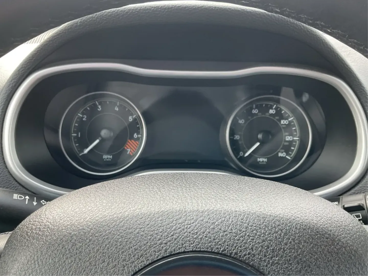 2014 Jeep Cherokee Limited 4WD (1C4PJMDBXEW) with an 2.4L L4 DOHC 16V engine, 9-Speed Automatic transmission, located at 8750 N County Rd 25A, Piqua, OH, 45356, (937) 908-9800, 40.164391, -84.232513 - **Adventure Awaits with the 2014 Jeep Cherokee Limited 4WD**<br /> <br /> Are you ready to elevate your weekend adventures or tackle your daily commute with confidence? The 2014 Jeep Cherokee Limited 4WD is the perfect blend of rugged capability and refined comfort, making it an ideal choice for any - Photo#14