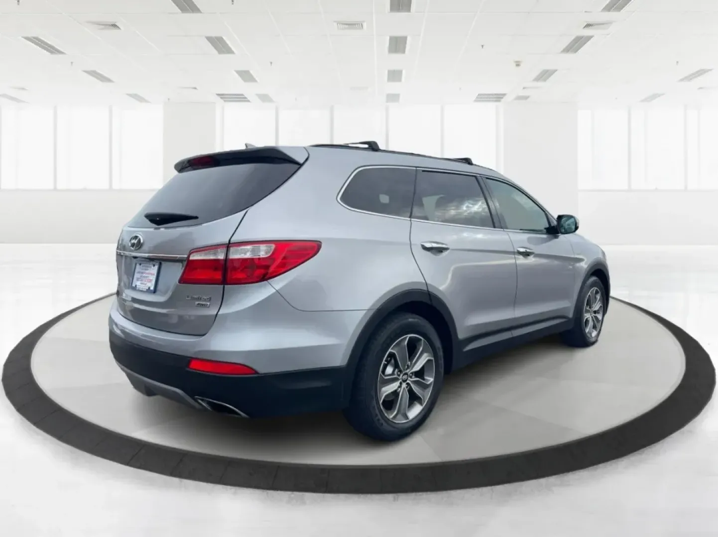 2014 Hyundai Santa Fe Limited (KM8SNDHF0EU) with an Lambda II 3.3L V-6 gasoline direct injection engine, located at 1099 N County Rd 25A , Troy, OH, 45373, (937) 908-9800, 40.057079, -84.212883 - **Rediscover Adventures with the 2014 Hyundai Santa Fe Limited Perfect for Families and Explorers Alike!**<br /> <br /> Are you searching for a reliable and spacious SUV that can accommodate your growing family or be the perfect companion for weekend getaways? Look no further than this stunning 201 - Photo#2