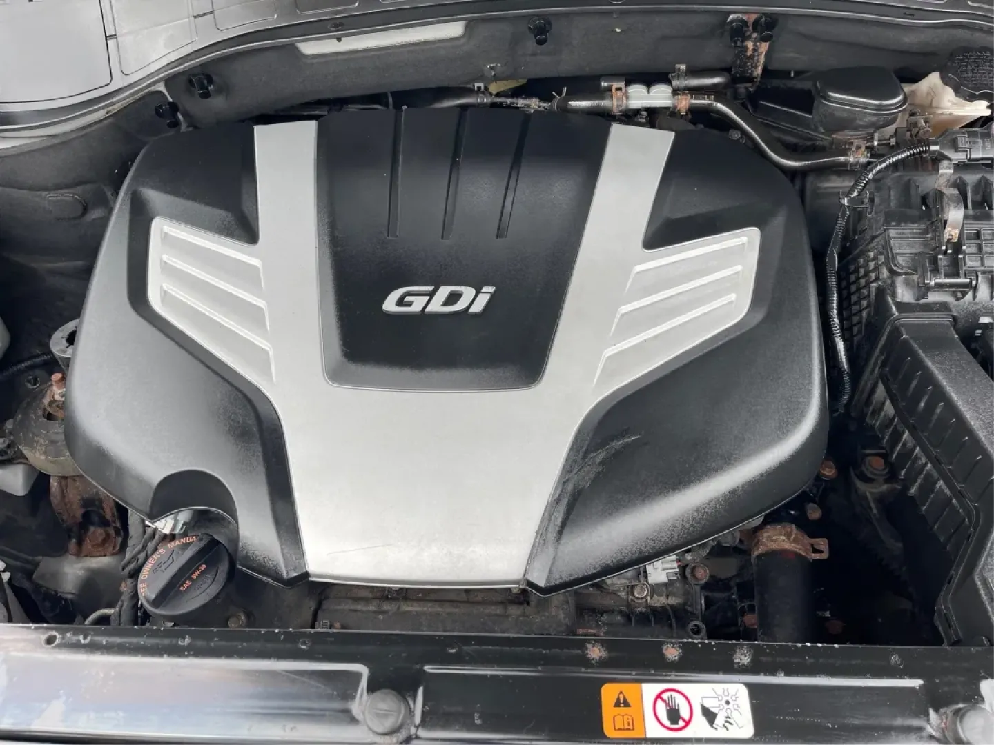 2014 Hyundai Santa Fe Limited (KM8SNDHF0EU) with an Lambda II 3.3L V-6 gasoline direct injection engine, located at 1099 N County Rd 25A , Troy, OH, 45373, (937) 908-9800, 40.057079, -84.212883 - **Rediscover Adventures with the 2014 Hyundai Santa Fe Limited Perfect for Families and Explorers Alike!**<br /> <br /> Are you searching for a reliable and spacious SUV that can accommodate your growing family or be the perfect companion for weekend getaways? Look no further than this stunning 201 - Photo#11