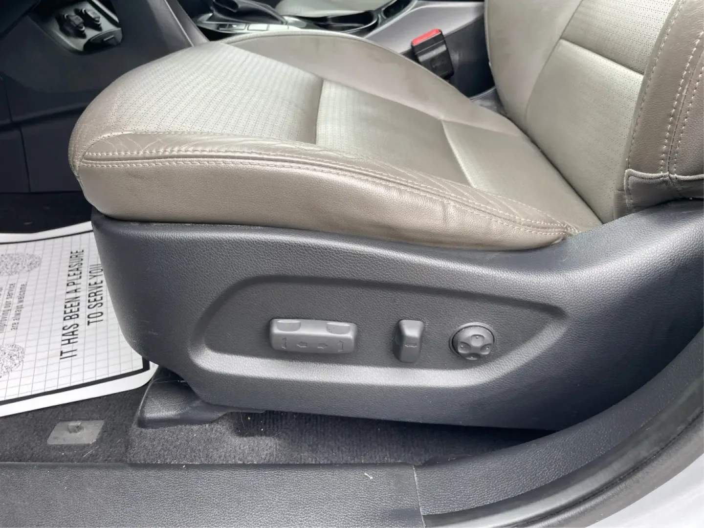 2014 Hyundai Santa Fe Limited (KM8SNDHF0EU) with an Lambda II 3.3L V-6 gasoline direct injection engine, located at 1099 N County Rd 25A , Troy, OH, 45373, (937) 908-9800, 40.057079, -84.212883 - **Rediscover Adventures with the 2014 Hyundai Santa Fe Limited Perfect for Families and Explorers Alike!**<br /> <br /> Are you searching for a reliable and spacious SUV that can accommodate your growing family or be the perfect companion for weekend getaways? Look no further than this stunning 201 - Photo#18