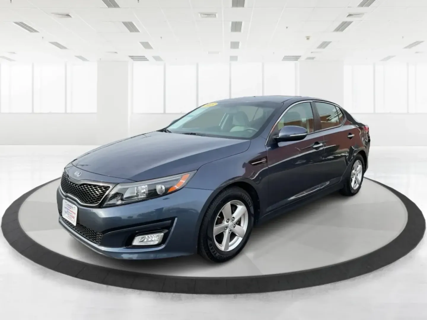 2015 Kia Optima LX (5XXGM4A77FG) with an Theta II 2.4L I-4 gasoline direct injection engine, located at 8750 N County Rd 25A, Piqua, OH, 45356, (937) 908-9800, 40.164391, -84.232513 - 2015 Kia Optima LX - Photo#8