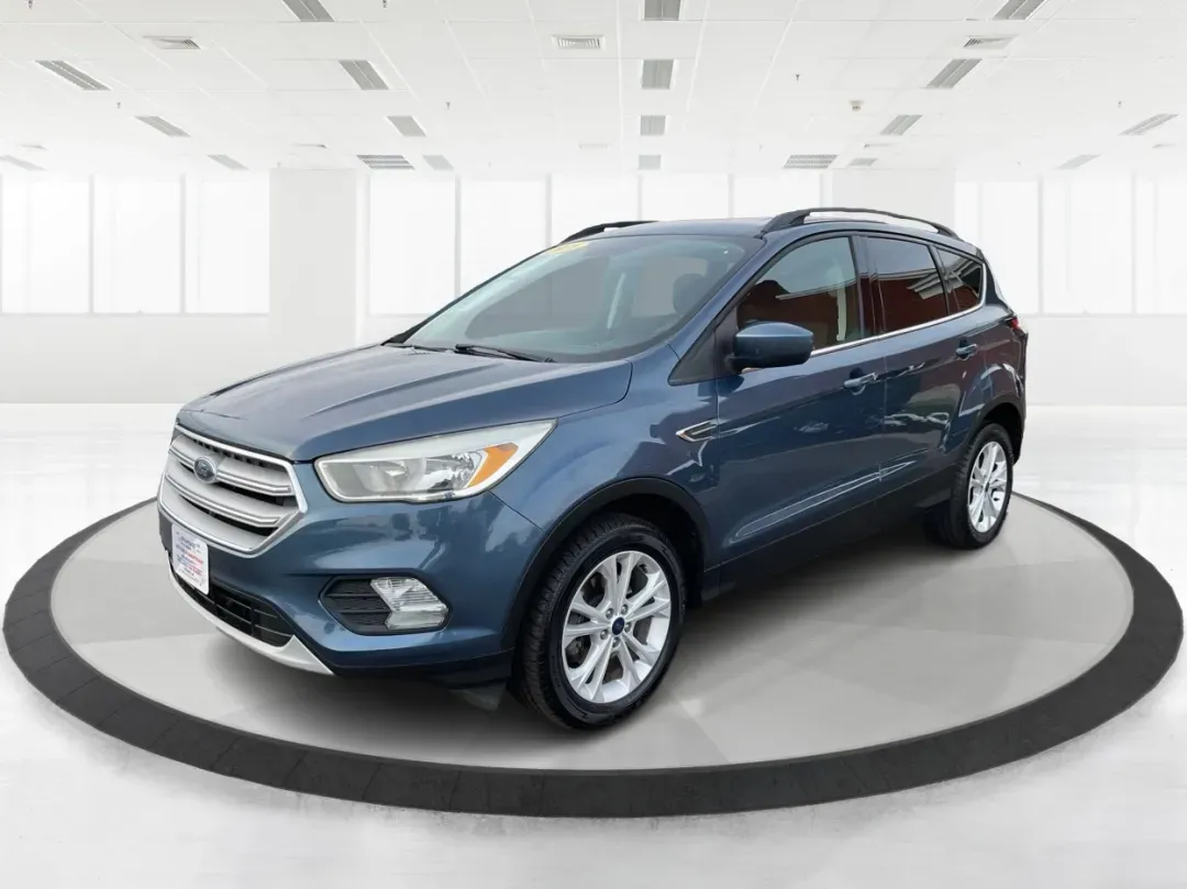 2018 Ford Escape SE (1FMCU0GD7JU) with an Other engine, located at 8750 N County Rd 25A, Piqua, OH, 45356, (937) 908-9800, 40.164391, -84.232513 - **Discover Your Next Adventure with the 2018 Ford Escape SE at Advantage Car and Credit - Piqua!**<br /> <br /> Are you ready to elevate your daily commute or weekend getaways? The 2018 Ford Escape SE is the perfect vehicle for those who crave both style and functionality in their daily lives. Wheth - Photo#8