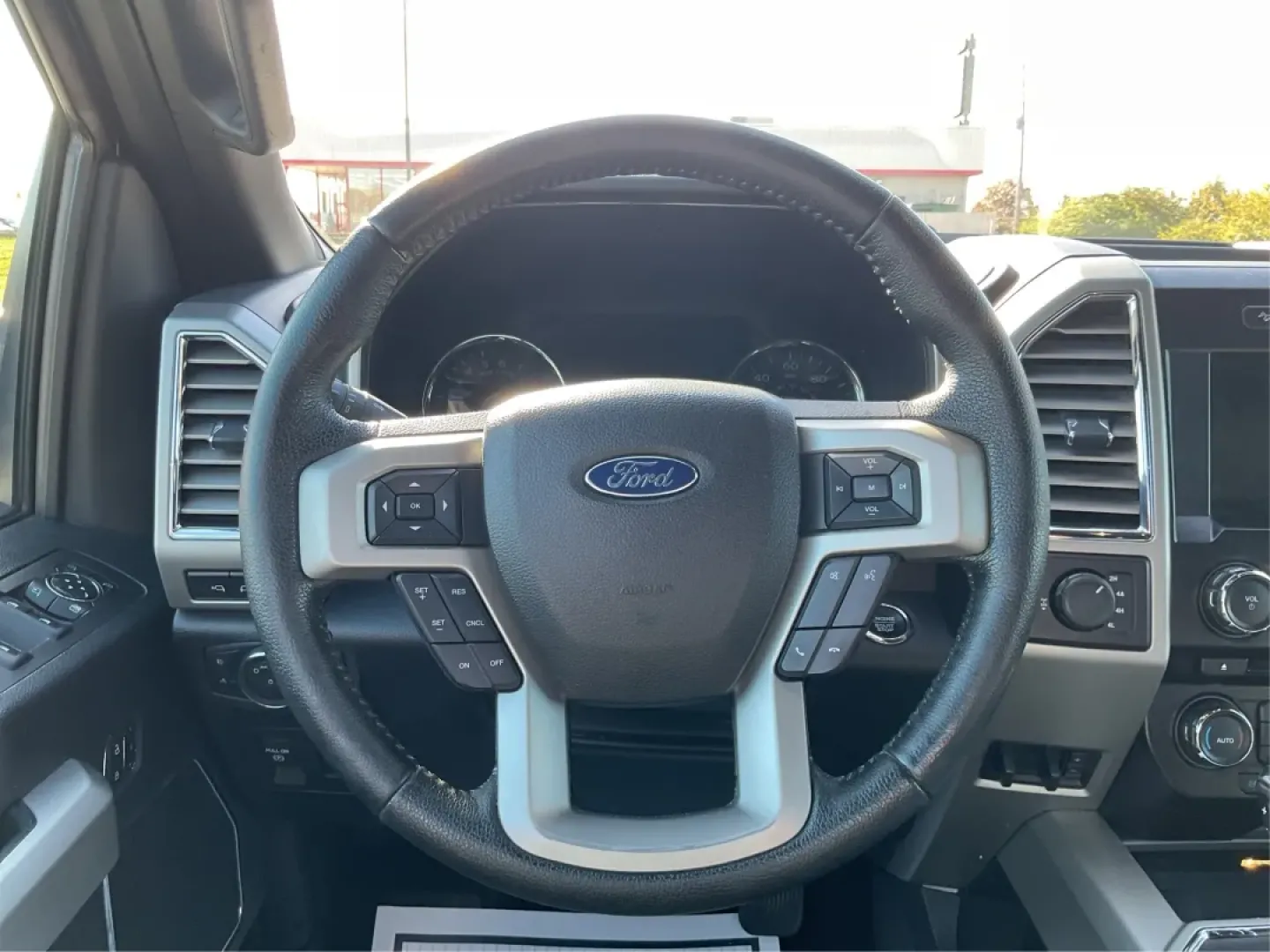 2015 Ford F-150 LARIAT (1FTEX1EPXFF) with an Other engine, located at 4508 South Dixie Dr, Moraine, OH, 45439, (937) 908-9800, 39.689976, -84.218452 - **Discover Adventure with the 2015 Ford F-150 LARIAT at Advantage Car and Credit - Moraine!**<br /> <br /> Are you ready to elevate your lifestyle and take on new adventures? Imagine the freedom of hitting the open road, whether it's for weekend camping trips, hauling gear for your favorite hobbies, - Photo#15