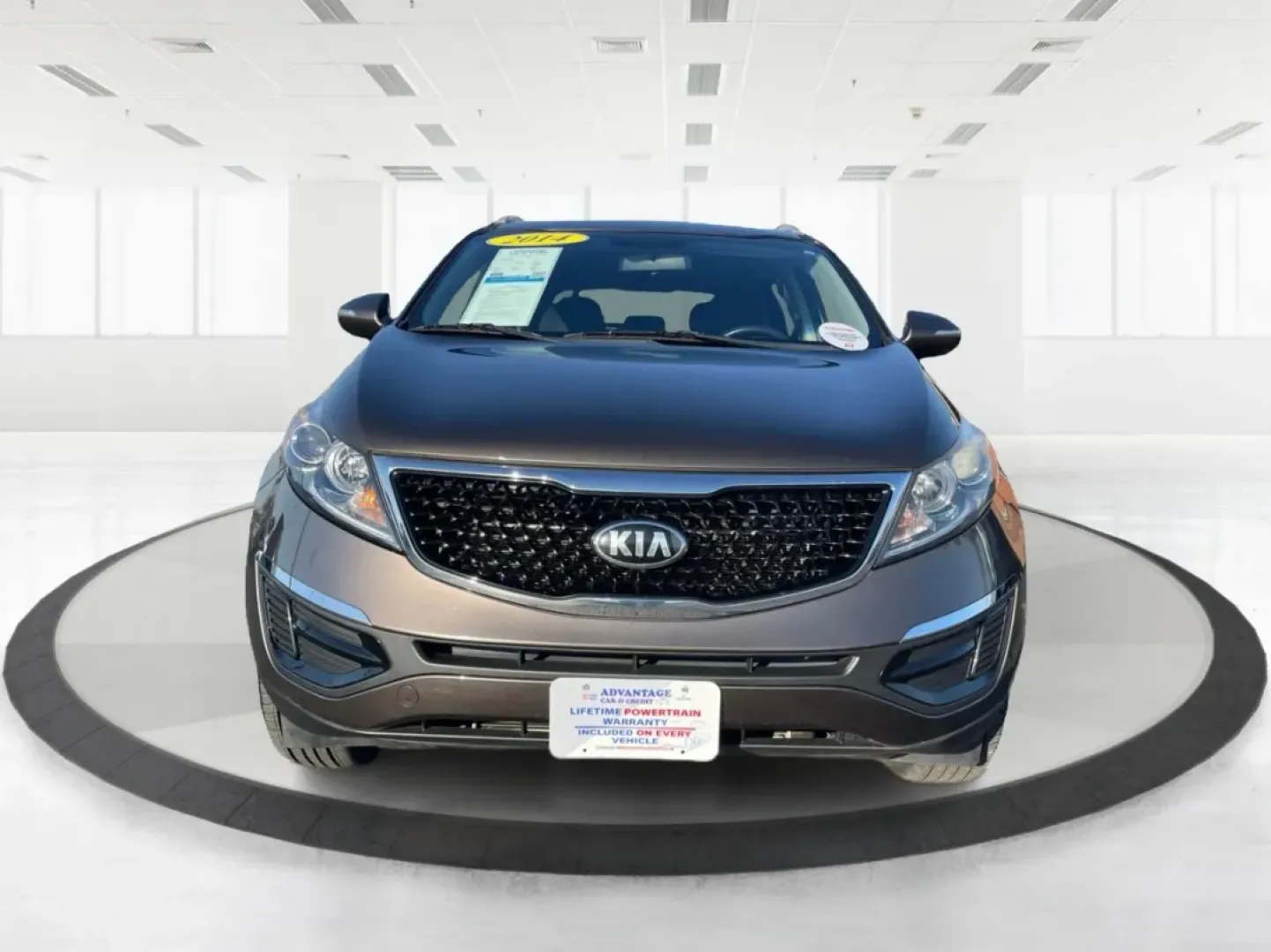 2014 Kia Sportage LX (KNDPBCAC8E7) with an Other engine, located at 1230 East Main St, Xenia, OH, 45385, (937) 908-9800, 39.688026, -83.910172 - **Adventure Awaits: 2014 Kia Sportage LX Ideal for Your Next Journey!**<br /> <br /> If you're searching for a versatile vehicle that seamlessly blends style, comfort, and functionality, the 2014 Kia Sportage LX is your answer! Perfect for weekend adventures or daily commutes, this crossover is des - Photo#7