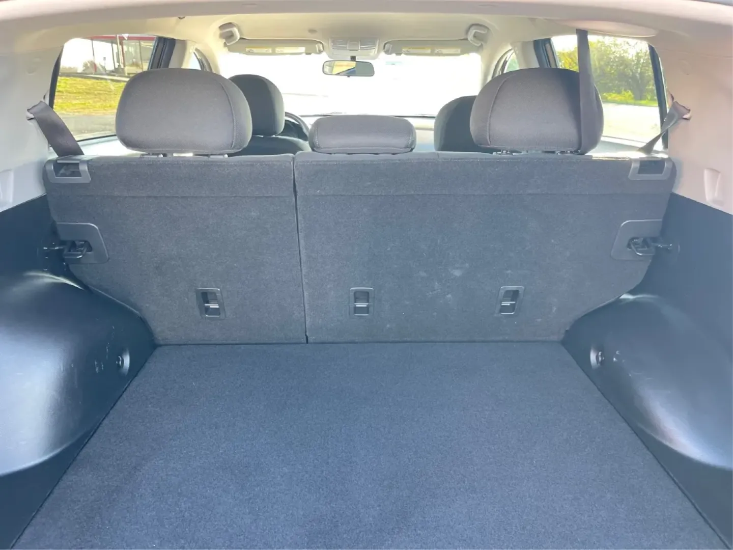 2014 Kia Sportage LX (KNDPBCAC8E7) with an Other engine, located at 1230 East Main St, Xenia, OH, 45385, (937) 908-9800, 39.688026, -83.910172 - **Adventure Awaits: 2014 Kia Sportage LX Ideal for Your Next Journey!**<br /> <br /> If you're searching for a versatile vehicle that seamlessly blends style, comfort, and functionality, the 2014 Kia Sportage LX is your answer! Perfect for weekend adventures or daily commutes, this crossover is des - Photo#12