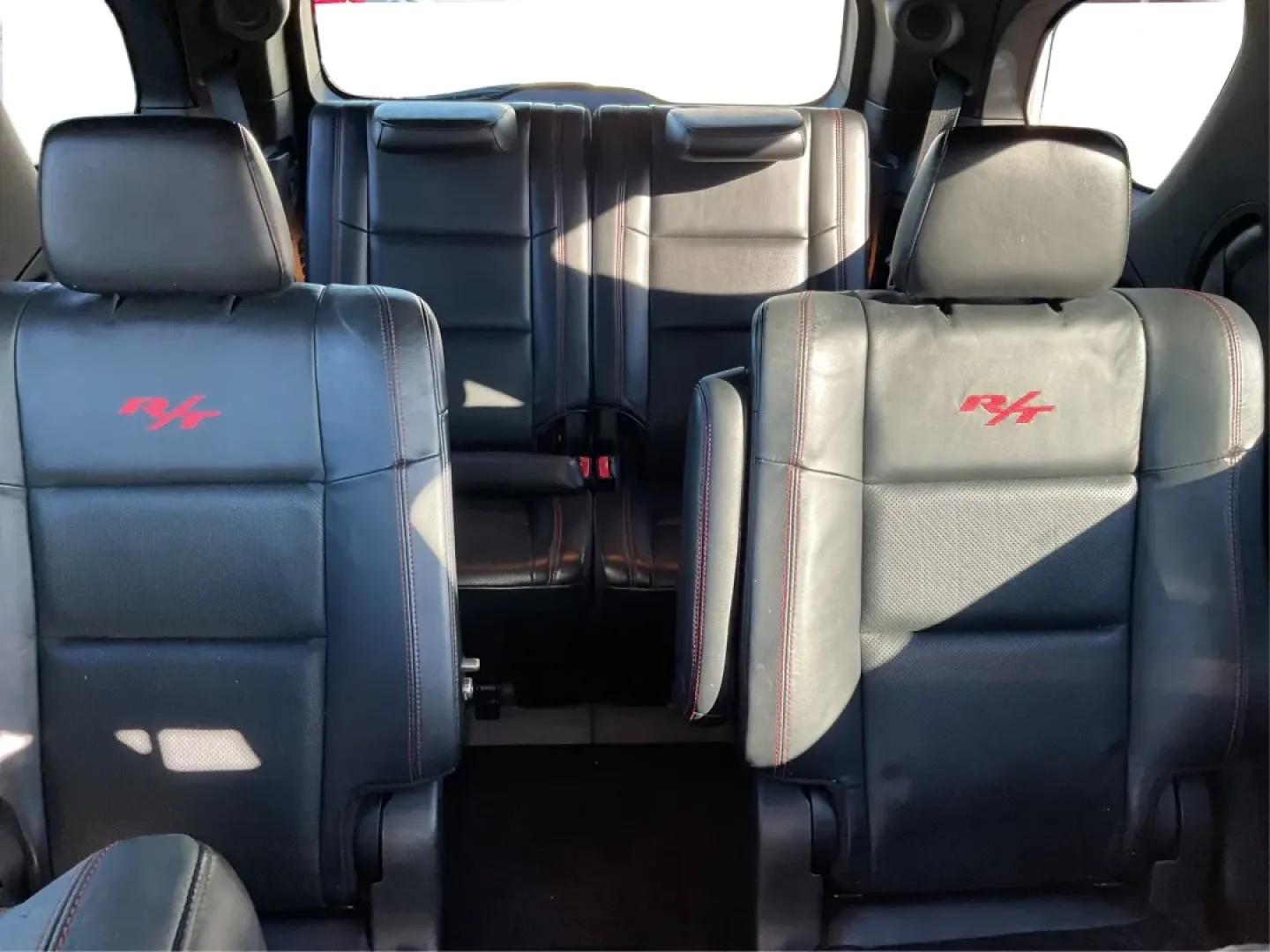 2015 Dodge Durango R/T (1C4SDJCT8FC) with an HEMI 5.7L V-8 variable valve control engine, located at 1230 East Main St, Xenia, OH, 45385, (937) 908-9800, 39.688026, -83.910172 - **Unleash Your Adventurous Spirit with the 2015 Dodge Durango R/T at Advantage Car and Credit - Troy!**<br /> <br /> Are you ready to elevate your family outings or weekend adventures? The 2015 Dodge Durango R/T is the perfect vehicle for those who demand style, performance, and versatility. Whether - Photo#13