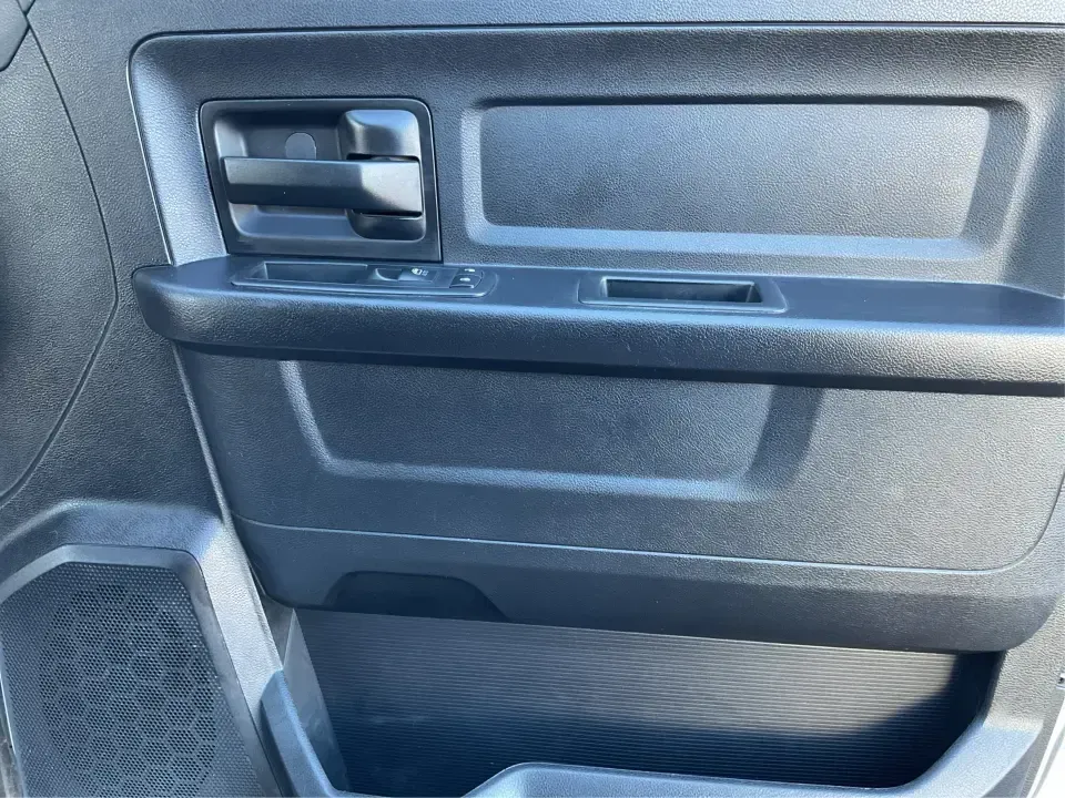 2016 Ram 1500 Tradesman (1C6RR7FT3GS) with an 5.7L V8 OHV 16V engine, 6A transmission, located at 1230 East Main St, Xenia, OH, 45385, (937) 908-9800, 39.688026, -83.910172 - Looking for a reliable vehicle that seamlessly fits into your active lifestyle? Look no further than this robust 2016 Ram 1500 Tradesman, available now at Advantage Car and Credit in Moraine, OH. This quad cab truck is not just a vehicle; it's a gateway to adventure, perfect for weekend getaways, tr - Photo#18