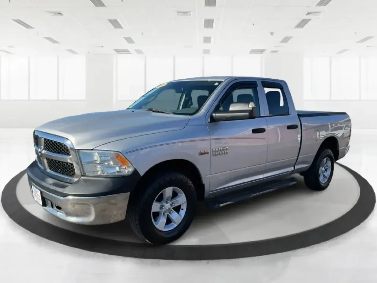 2016 Ram 1500 Tradesman (1C6RR7FT3GS) with an 5.7L V8 OHV 16V engine, 6A transmission, located at 401 Woodman Dr, Riverside, OH, 45431, (937) 908-9800, 39.760899, -84.123421 - Looking for a reliable vehicle that seamlessly fits into your active lifestyle? Look no further than this robust 2016 Ram 1500 Tradesman, available now at Advantage Car and Credit in Moraine, OH. This quad cab truck is not just a vehicle; it's a gateway to adventure, perfect for weekend getaways, tr - Photo#8