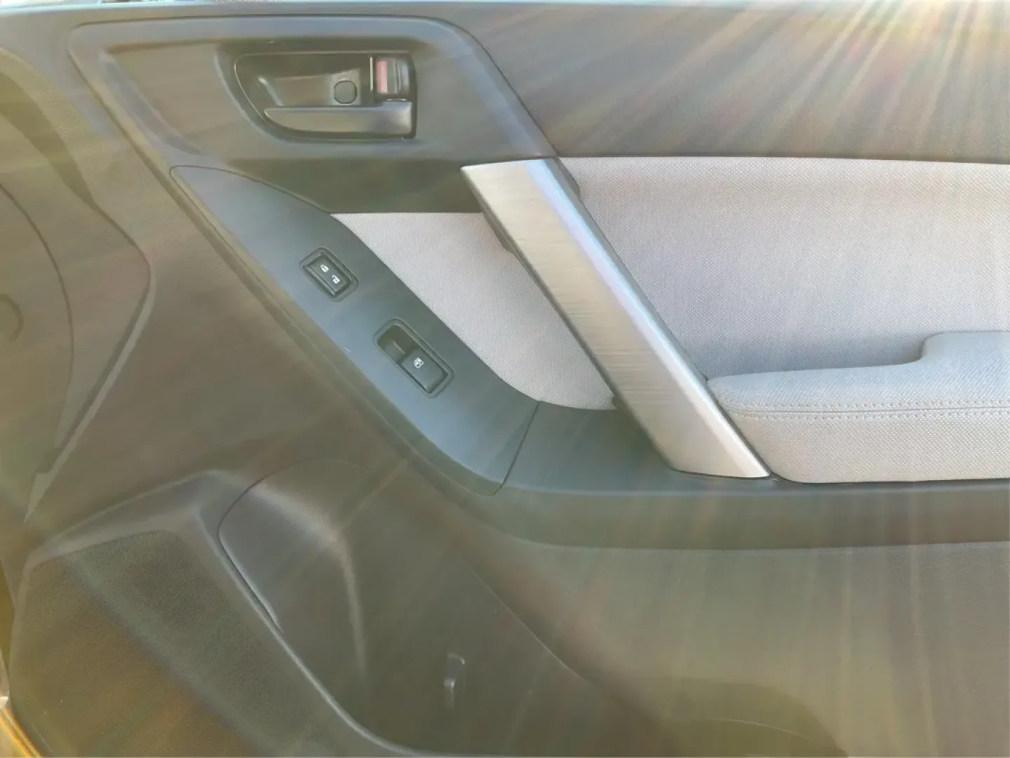 2015 Subaru Forester 2.5i Premium (JF2SJAGC9FH) with an 2.5L H-4 DOHC engine, located at 8750 N County Rd 25A, Piqua, OH, 45356, (937) 908-9800, 40.164391, -84.232513 - **Adventure Awaits: Discover the 2015 Subaru Forester 2.5i Premium at Advantage Car and Credit - Piqua!**<br /> <br /> Are you ready for your next family adventure, weekend getaway, or daily commute in a vehicle that combines safety, reliability, and comfort? Look no further than the 2015 Subaru For - Photo#19