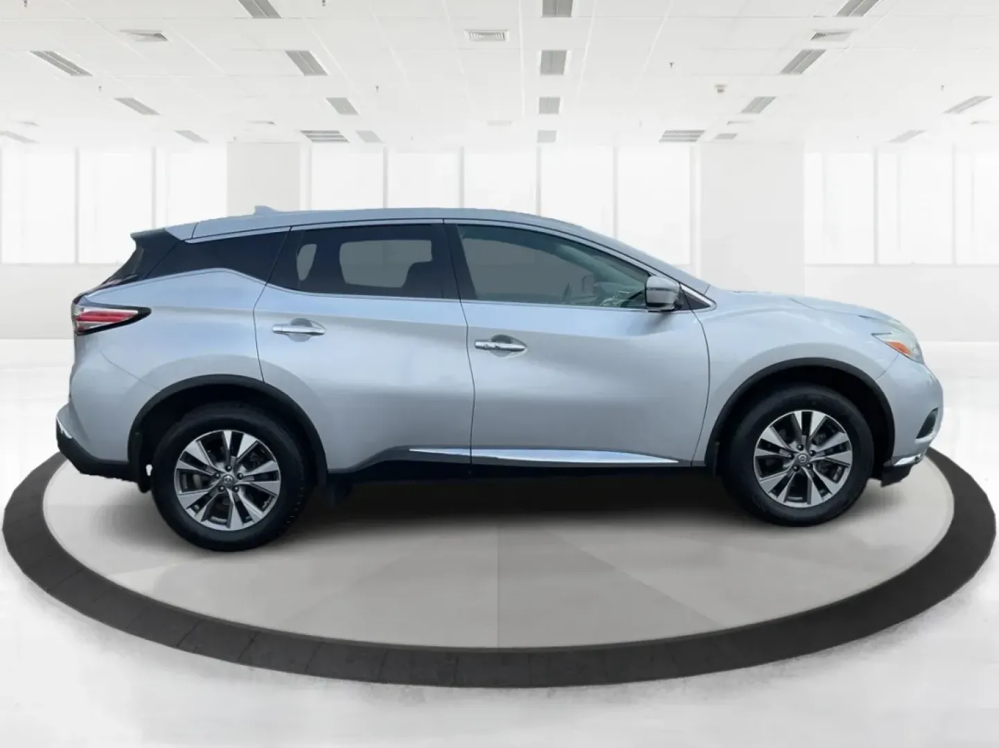 2017 Nissan Murano S AWD (5N1AZ2MH6HN) with an 3.5L V6 DOHC 24V engine, Continuously Variable Transmission transmission, located at 1230 East Main St, Xenia, OH, 45385, (937) 908-9800, 39.688026, -83.910172 - **Adventure-Ready: 2017 Nissan Murano S AWD at Advantage Car and Credit in Fairborn, OH**<br /> <br /> Are you ready to elevate your lifestyle with a vehicle that perfectly blends comfort, safety, and versatility? Look no further than this stunning 2017 Nissan Murano S AWD, available now at Advantag - Photo#1