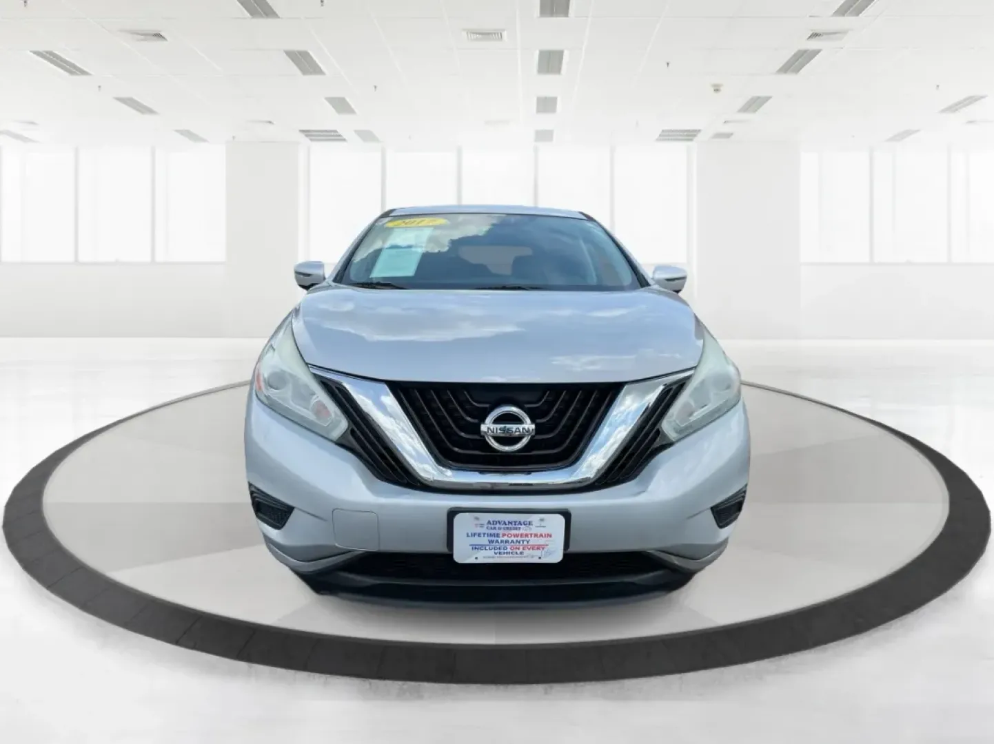 2017 Nissan Murano S AWD (5N1AZ2MH6HN) with an 3.5L V6 DOHC 24V engine, Continuously Variable Transmission transmission, located at 1230 East Main St, Xenia, OH, 45385, (937) 908-9800, 39.688026, -83.910172 - **Adventure-Ready: 2017 Nissan Murano S AWD at Advantage Car and Credit in Fairborn, OH**<br /> <br /> Are you ready to elevate your lifestyle with a vehicle that perfectly blends comfort, safety, and versatility? Look no further than this stunning 2017 Nissan Murano S AWD, available now at Advantag - Photo#7