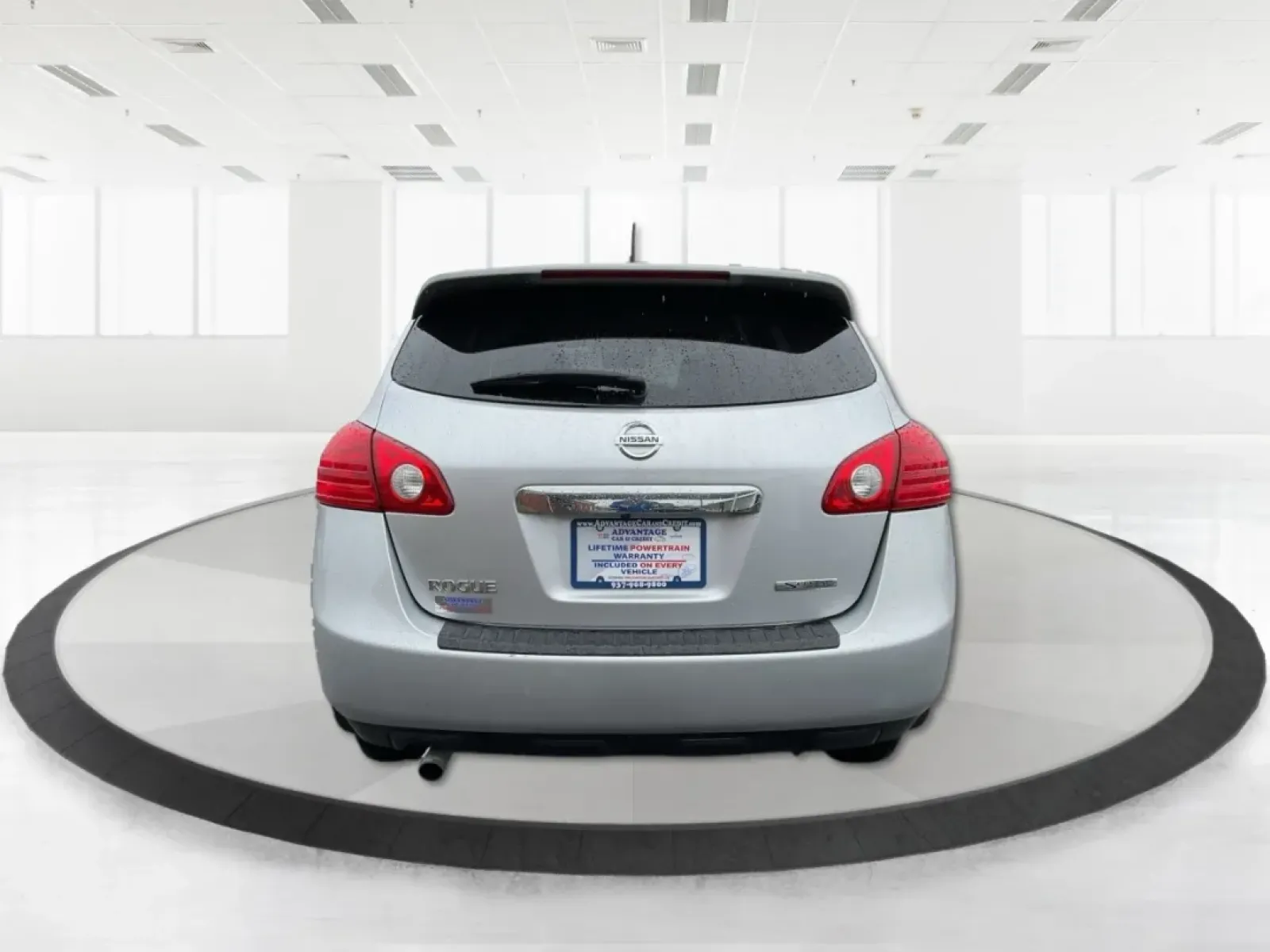 2012 Nissan Rogue S (JN8AS5MT2CW) with an 2.5L I-4 DOHC engine, located at 1951 S Dayton Lakeview Rd., New Carlisle, OH, 45344, (937) 908-9800, 39.890999, -84.050255 - Are you seeking the perfect vehicle that balances style, comfort, and versatility? Look no further than the 2012 Nissan Rogue, now available at Advantage Car and Credit in Fairborn, OH. This sleek SUV is not just a mode of transportation; it's your ticket to adventure, ideal for growing families, we - Photo#3