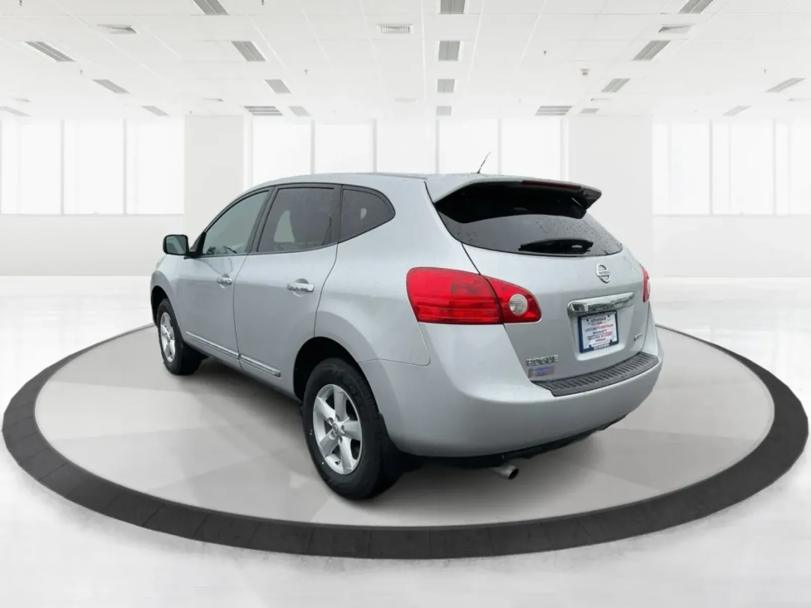 2012 Nissan Rogue S (JN8AS5MT2CW) with an 2.5L I-4 DOHC engine, located at 1951 S Dayton Lakeview Rd., New Carlisle, OH, 45344, (937) 908-9800, 39.890999, -84.050255 - Are you seeking the perfect vehicle that balances style, comfort, and versatility? Look no further than the 2012 Nissan Rogue, now available at Advantage Car and Credit in Fairborn, OH. This sleek SUV is not just a mode of transportation; it's your ticket to adventure, ideal for growing families, we - Photo#4
