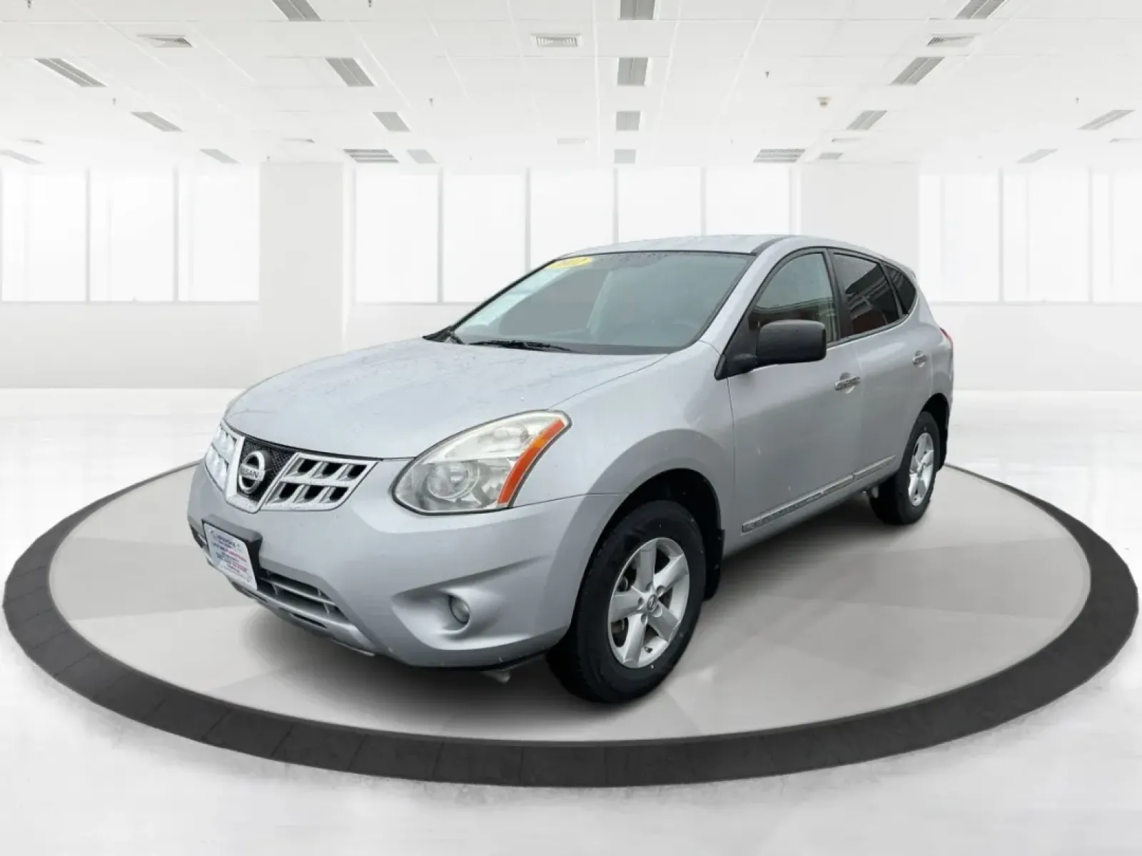 2012 Nissan Rogue S (JN8AS5MT2CW) with an 2.5L I-4 DOHC engine, located at 1951 S Dayton Lakeview Rd., New Carlisle, OH, 45344, (937) 908-9800, 39.890999, -84.050255 - Are you seeking the perfect vehicle that balances style, comfort, and versatility? Look no further than the 2012 Nissan Rogue, now available at Advantage Car and Credit in Fairborn, OH. This sleek SUV is not just a mode of transportation; it's your ticket to adventure, ideal for growing families, we - Photo#8
