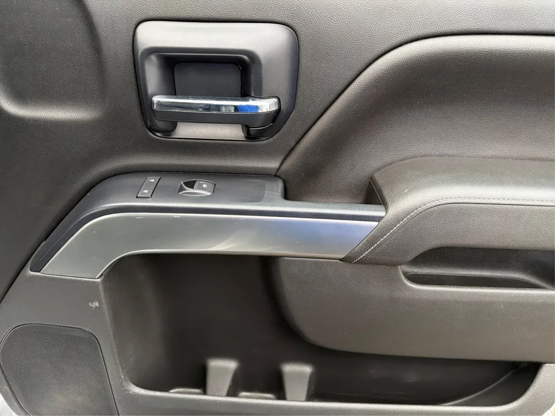 2014 Chevrolet Silverado 1500 1LT (3GCUKREC1EG) with an Other engine, located at 401 Woodman Dr, Riverside, OH, 45431, (937) 908-9800, 39.760899, -84.123421 - 2014 Chevrolet Silverado 1500 1LT - Photo#19