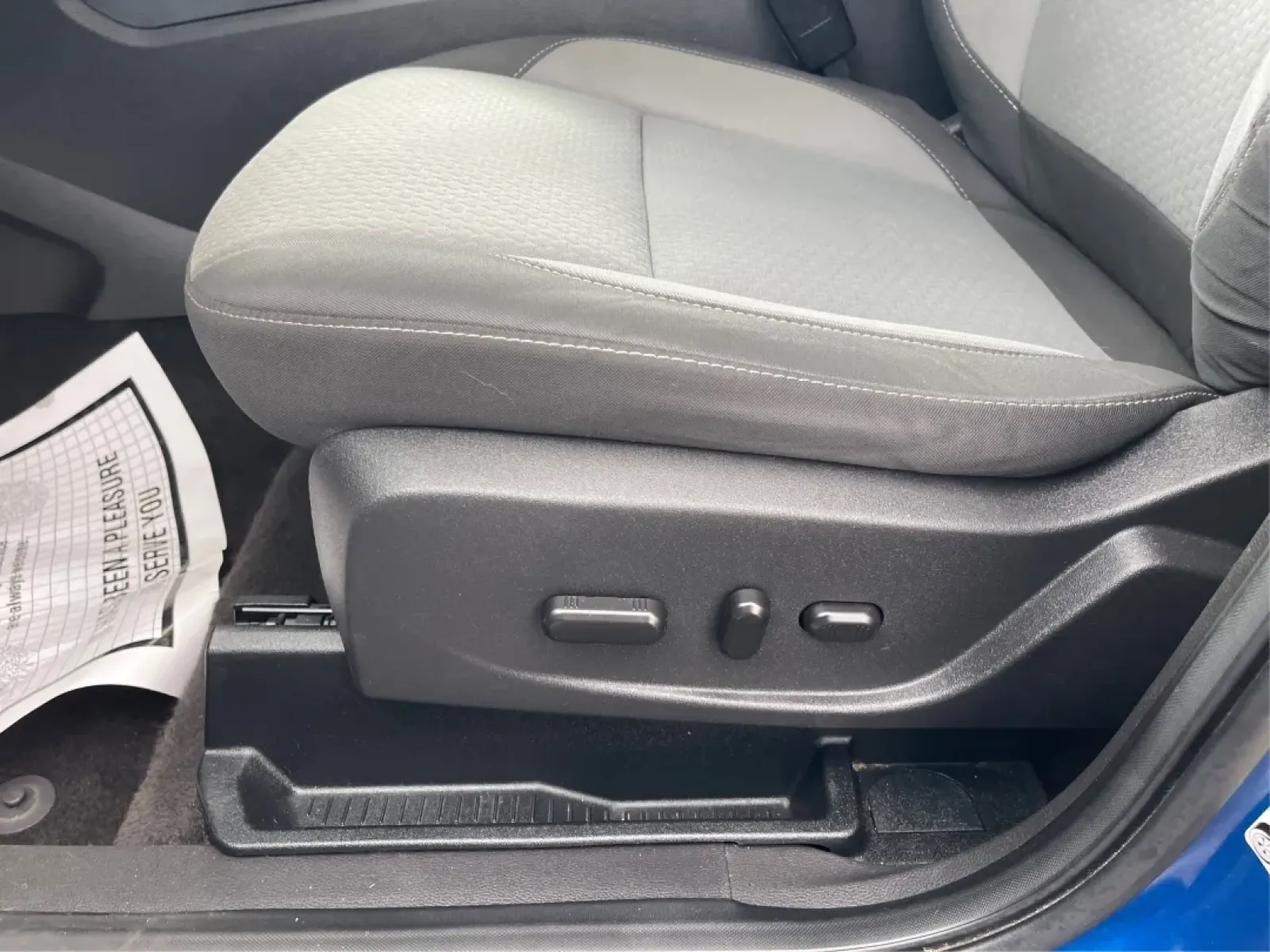 2017 Ford Escape SE (1FMCU0GD5HU) with an Other engine, located at 1951 S Dayton Lakeview Rd., New Carlisle, OH, 45344, (937) 908-9800, 39.890999, -84.050255 - **Adventure Awaits in This 2017 Ford Escape SE Perfect for Your Ohio Lifestyle!**<br /> <br /> Are you ready to embrace the open road? Whether you're commuting to work, taking the kids to soccer practice, or planning a weekend getaway to nearby attractions like the National Museum of the U.S. Air F - Photo#17