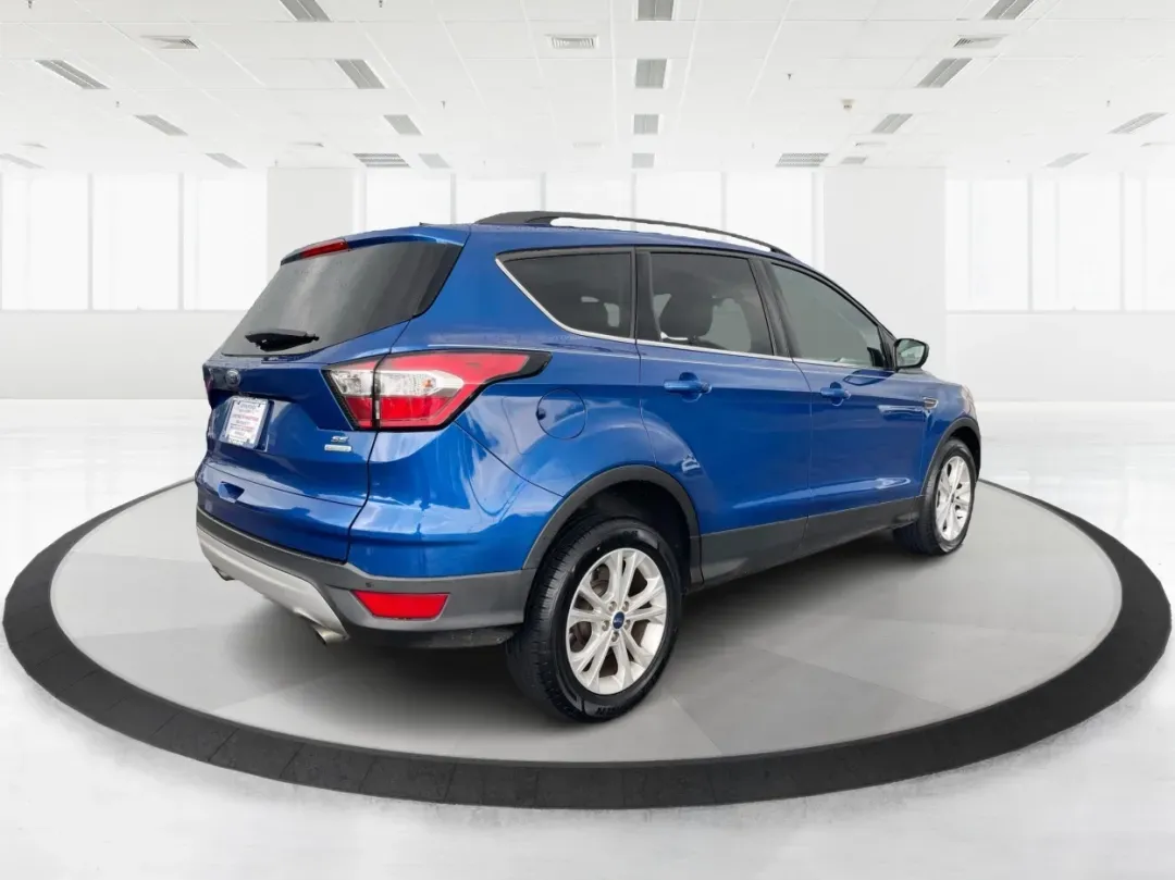 2017 Ford Escape SE (1FMCU0GD5HU) with an Other engine, located at 1184 Kauffman Ave, Fairborn, OH, 45324, (937) 908-9800, 39.807072, -84.030914 - **Adventure Awaits in This 2017 Ford Escape SE Perfect for Your Ohio Lifestyle!**<br /> <br /> Are you ready to embrace the open road? Whether you're commuting to work, taking the kids to soccer practice, or planning a weekend getaway to nearby attractions like the National Museum of the U.S. Air F - Photo#2