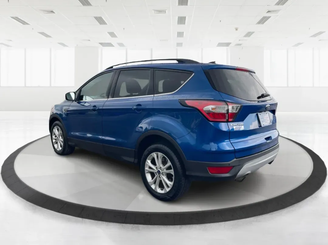 2017 Ford Escape SE (1FMCU0GD5HU) with an Other engine, located at 1184 Kauffman Ave, Fairborn, OH, 45324, (937) 908-9800, 39.807072, -84.030914 - **Adventure Awaits in This 2017 Ford Escape SE Perfect for Your Ohio Lifestyle!**<br /> <br /> Are you ready to embrace the open road? Whether you're commuting to work, taking the kids to soccer practice, or planning a weekend getaway to nearby attractions like the National Museum of the U.S. Air F - Photo#4