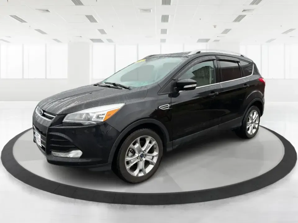 2016 Ford Escape Titanium (1FMCU0J94GU) with an 2.0L L4 DOHC 16V engine, 6-Speed Automatic transmission, located at 1184 Kauffman Ave, Fairborn, OH, 45324, (937) 908-9800, 39.807072, -84.030914 - **Explore New Adventures with the 2016 Ford Escape Titanium Perfect for Families and Commuters Alike!**<br /> <br /> Are you ready to elevate your driving experience? The 2016 Ford Escape Titanium is the ideal companion for both bustling family life and daily commutes, bringing together style, comf - Photo#8