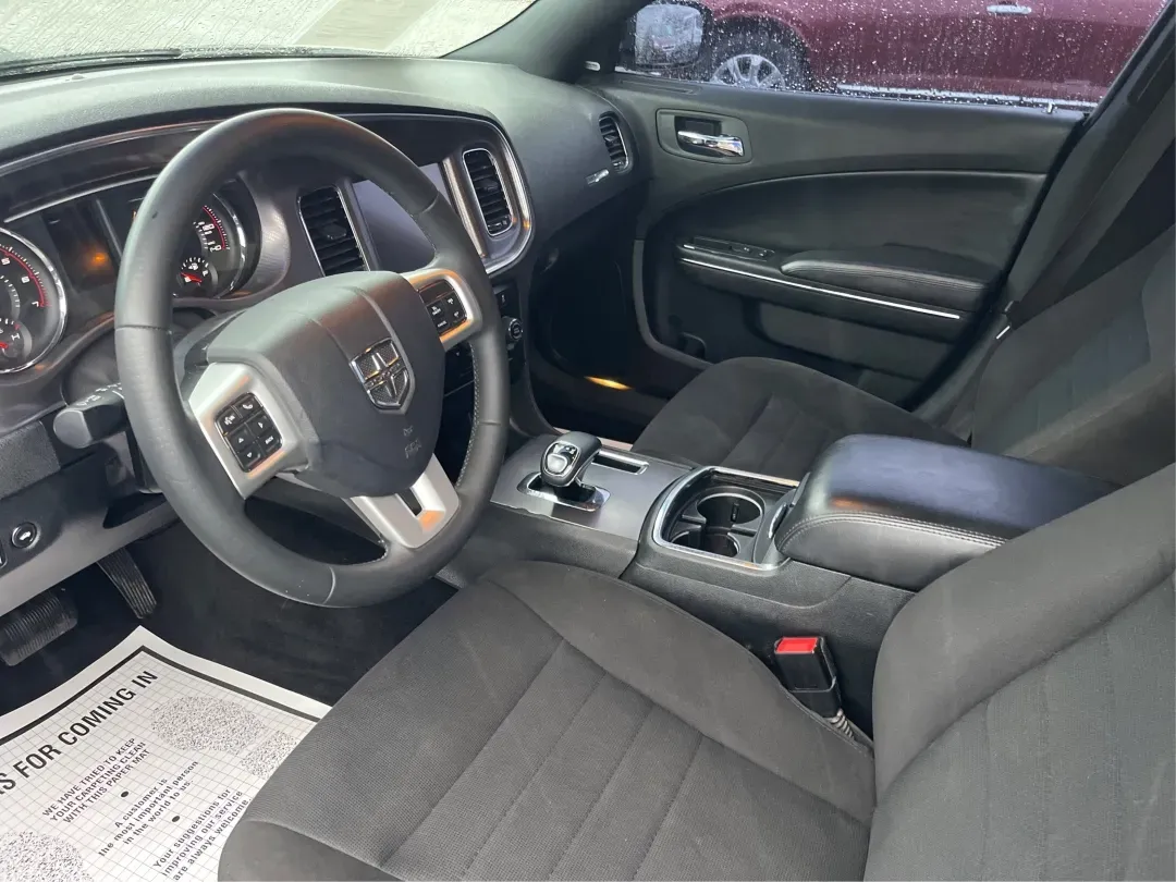 2014 Dodge Charger SXT (2C3CDXJG6EH) with an 3.6L V-6 DOHC engine, located at 4508 South Dixie Dr, Moraine, OH, 45439, (937) 908-9800, 39.689976, -84.218452 - **Unleash Your Inner Adventurer with this 2014 Dodge Charger SXT!**<br /> <br /> Are you ready to transform your daily commute into an exhilarating experience? Look no further than this 2014 Dodge Charger SXT, available now at Advantage Car and Credit Piqua! Perfect for those who crave a blend of s - Photo#9