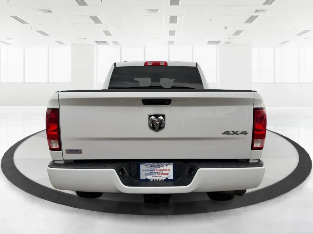 2018 Ram 1500 Express Crew Cab 4x4 5'7 Box (1C6RR7KG7JS) with an Other engine, located at 1230 East Main St, Xenia, OH, 45385, (937) 908-9800, 39.688026, -83.910172 - **Unleash Your Adventurous Side with the 2018 Ram 1500 Express Crew Cab 4x4!** <br /> <br /> If you're a weekend warrior or need a reliable truck for your daily commute, the 2018 Ram 1500 Express Crew Cab is ready to take on any challenge you throw its way. Perfect for outdoor enthusiasts and growin - Photo#3