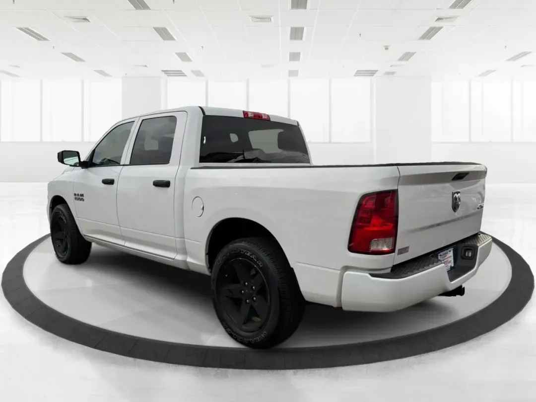 2018 Ram 1500 Express Crew Cab 4x4 5'7 Box (1C6RR7KG7JS) with an Other engine, located at 1230 East Main St, Xenia, OH, 45385, (937) 908-9800, 39.688026, -83.910172 - **Unleash Your Adventurous Side with the 2018 Ram 1500 Express Crew Cab 4x4!** <br /> <br /> If you're a weekend warrior or need a reliable truck for your daily commute, the 2018 Ram 1500 Express Crew Cab is ready to take on any challenge you throw its way. Perfect for outdoor enthusiasts and growin - Photo#4