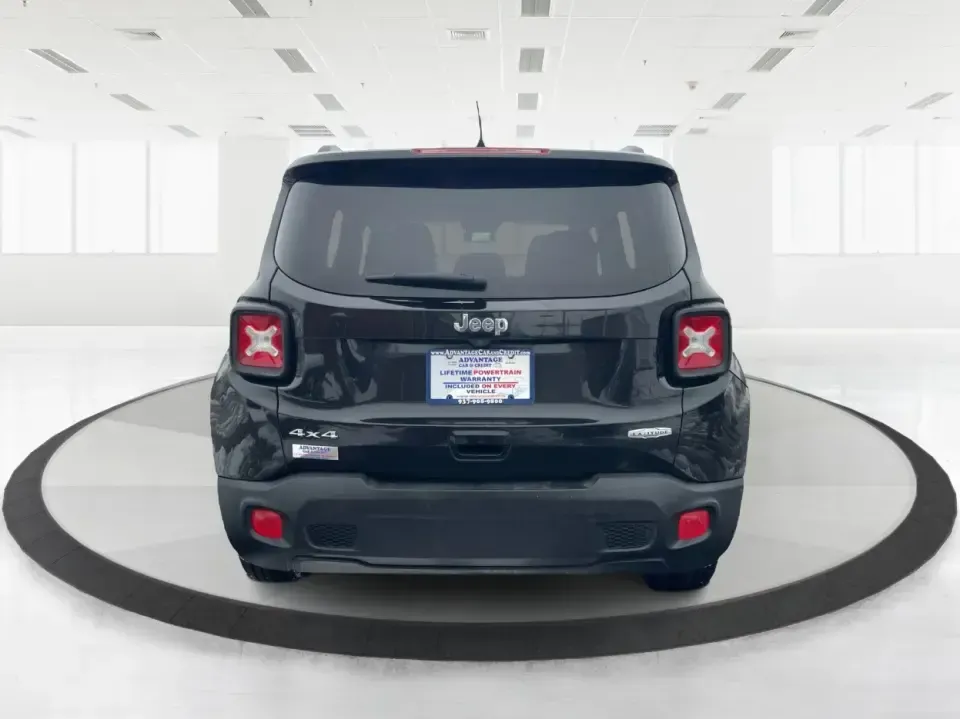 2018 Jeep Renegade Latitude 4x4 (ZACCJBBB5JP) with an 2.4L L4 DOHC 16V engine, 6M transmission, located at 8750 N County Rd 25A, Piqua, OH, 45356, (937) 908-9800, 40.164391, -84.232513 - **Explore New Adventures with the 2018 Jeep Renegade Latitude 4x4!**<br /> <br /> Are you ready to elevate your adventures with a vehicle that perfectly balances style, comfort, and capability? Look no further than this striking 2018 Jeep Renegade Latitude 4x4, available now at Advantage Car and Cre - Photo#3