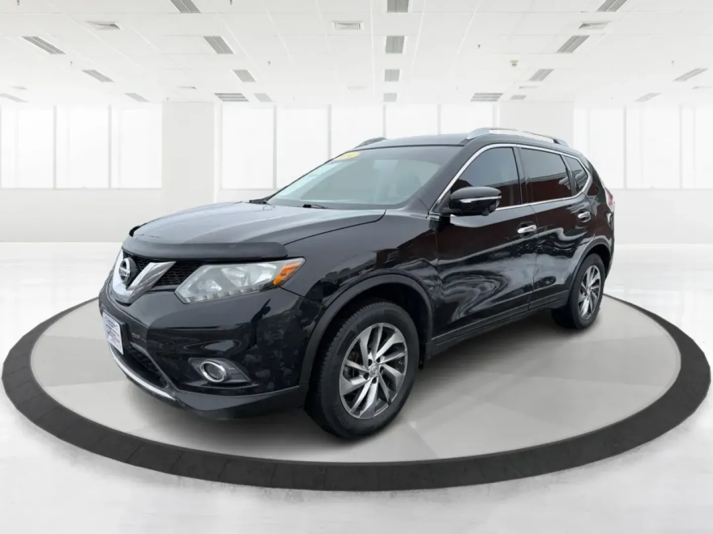 2014 Nissan Rogue SL (5N1AT2MV2EC) with an 2.5L I-4 DOHC engine, located at 1099 N County Rd 25A , Troy, OH, 45373, (937) 908-9800, 40.057079, -84.212883 - **Your Adventure Awaits with the 2014 Nissan Rogue SL at Advantage Car and Credit - Troy!**<br /> <br /> Are you ready to explore the great outdoors or tackle your daily commute with confidence? The 2014 Nissan Rogue SL is the perfect SUV for those who crave versatility and comfort in their driving - Photo#8
