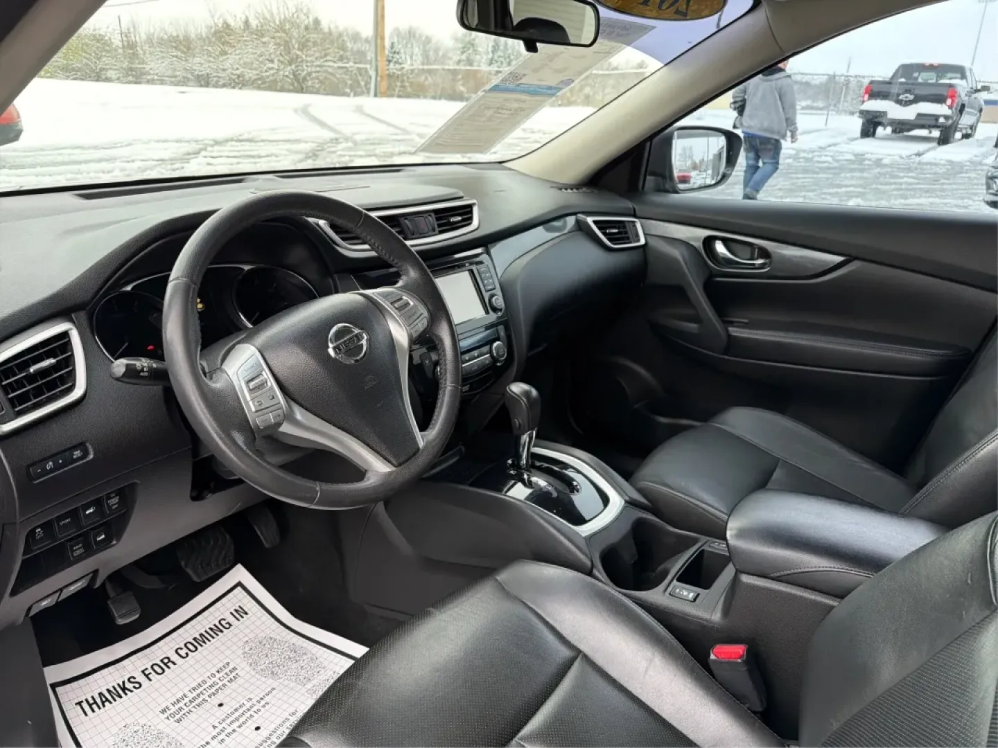 2014 Nissan Rogue SL (5N1AT2MV2EC) with an 2.5L I-4 DOHC engine, located at 1099 N County Rd 25A , Troy, OH, 45373, (937) 908-9800, 40.057079, -84.212883 - **Your Adventure Awaits with the 2014 Nissan Rogue SL at Advantage Car and Credit - Troy!**<br /> <br /> Are you ready to explore the great outdoors or tackle your daily commute with confidence? The 2014 Nissan Rogue SL is the perfect SUV for those who crave versatility and comfort in their driving - Photo#9