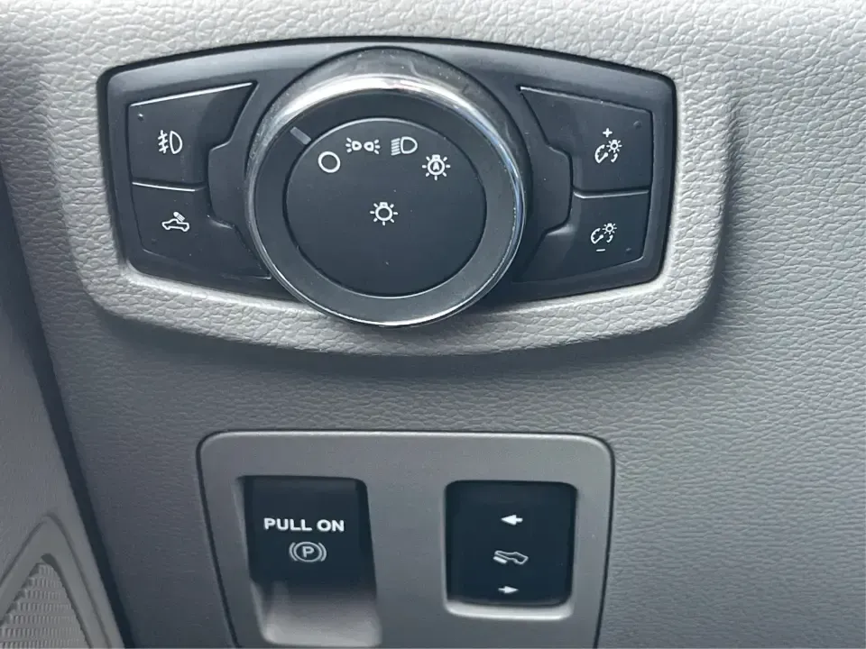 2019 Ford F-150 XLT (1FTFW1E42KK) with an 3.5L V6 DOHC 24V engine, 6A transmission, located at 1099 N County Rd 25A , Troy, OH, 45373, (937) 908-9800, 40.057079, -84.212883 - **Experience Adventure and Reliability with the 2019 Ford F-150 XLT at Advantage Car and Credit - New Carlisle!**<br /> <br /> Are you in search of a vehicle that can keep up with your active lifestyle? Whether you're hauling the family for a weekend getaway, navigating daily commutes, or tackling o - Photo#16