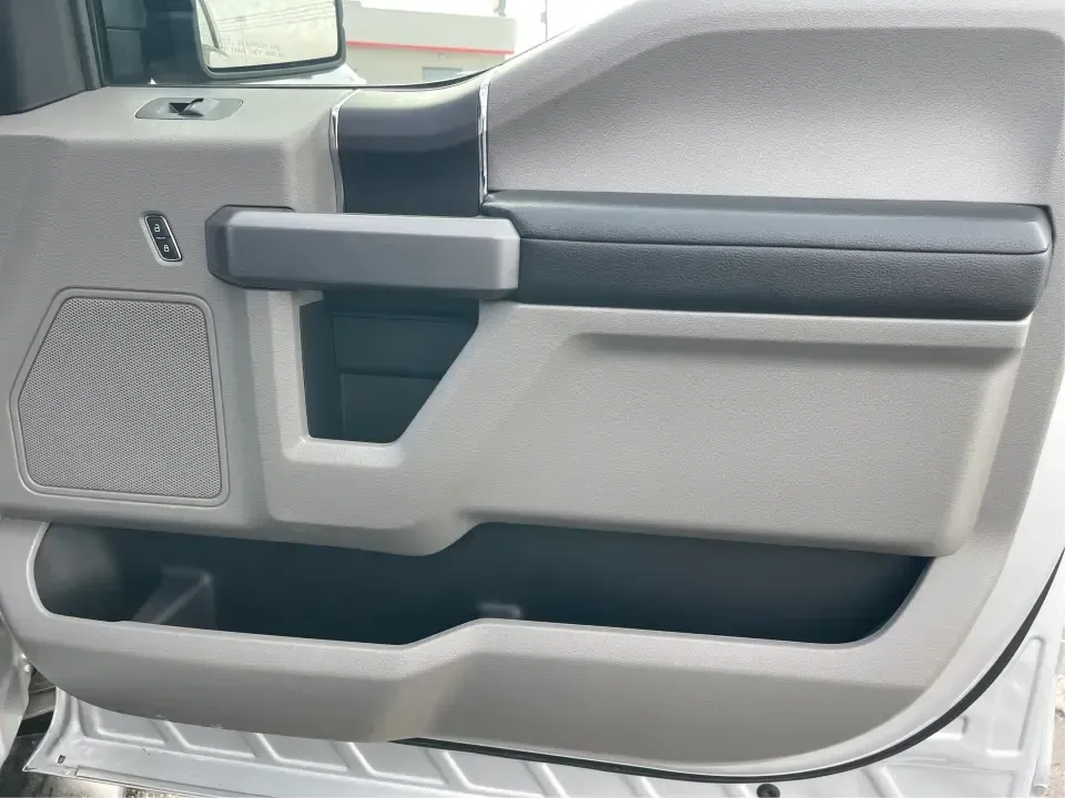 2019 Ford F-150 XLT (1FTFW1E42KK) with an 3.5L V6 DOHC 24V engine, 6A transmission, located at 1099 N County Rd 25A , Troy, OH, 45373, (937) 908-9800, 40.057079, -84.212883 - **Experience Adventure and Reliability with the 2019 Ford F-150 XLT at Advantage Car and Credit - New Carlisle!**<br /> <br /> Are you in search of a vehicle that can keep up with your active lifestyle? Whether you're hauling the family for a weekend getaway, navigating daily commutes, or tackling o - Photo#19
