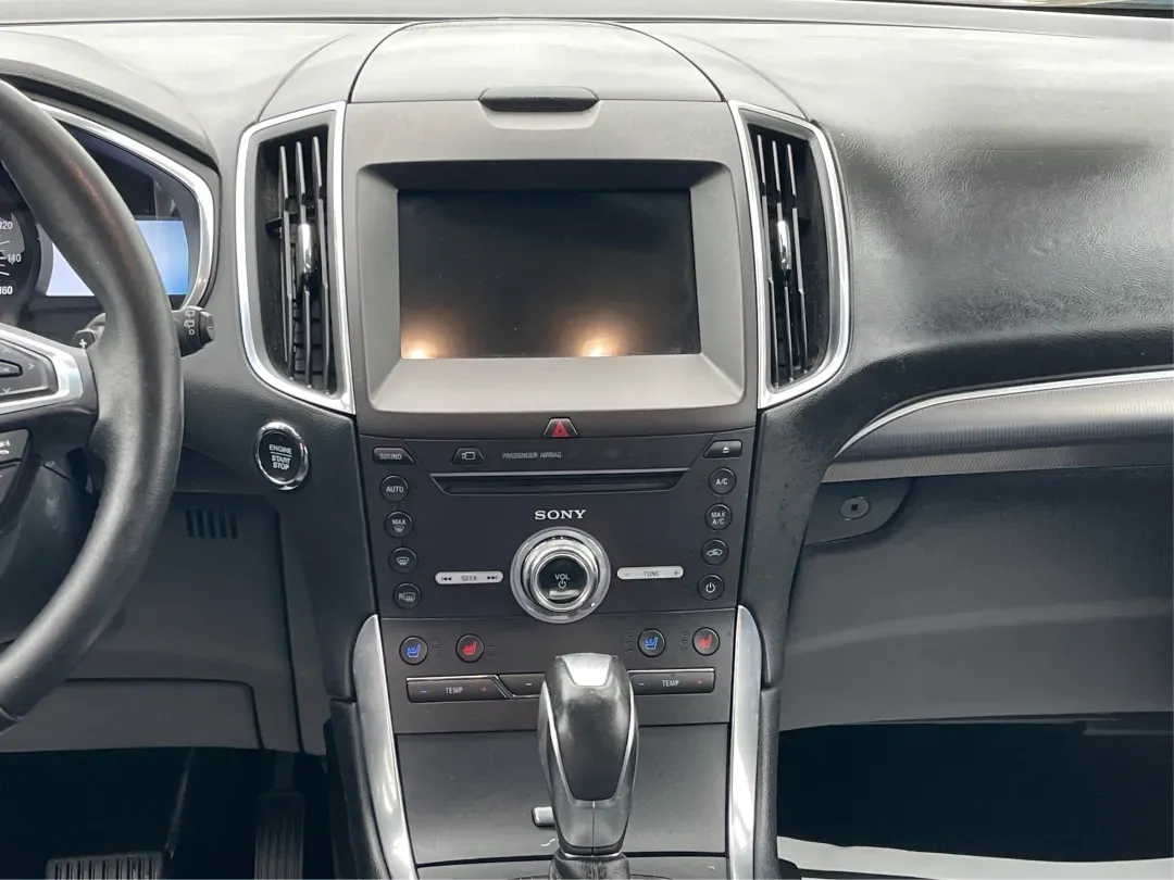 2017 Ford Edge Titanium (2FMPK4K86HB) with an Other engine, located at 4508 South Dixie Dr, Moraine, OH, 45439, (937) 908-9800, 39.689976, -84.218452 - Unleash your adventurous spirit with the 2017 Ford Edge Titanium SUV, now available at Advantage Car and Credit in New Carlisle, OH! This versatile vehicle is perfect for families on the go, commuters looking for comfort, or anyone who enjoys weekend adventures. With a spacious interior and robust c - Photo#13