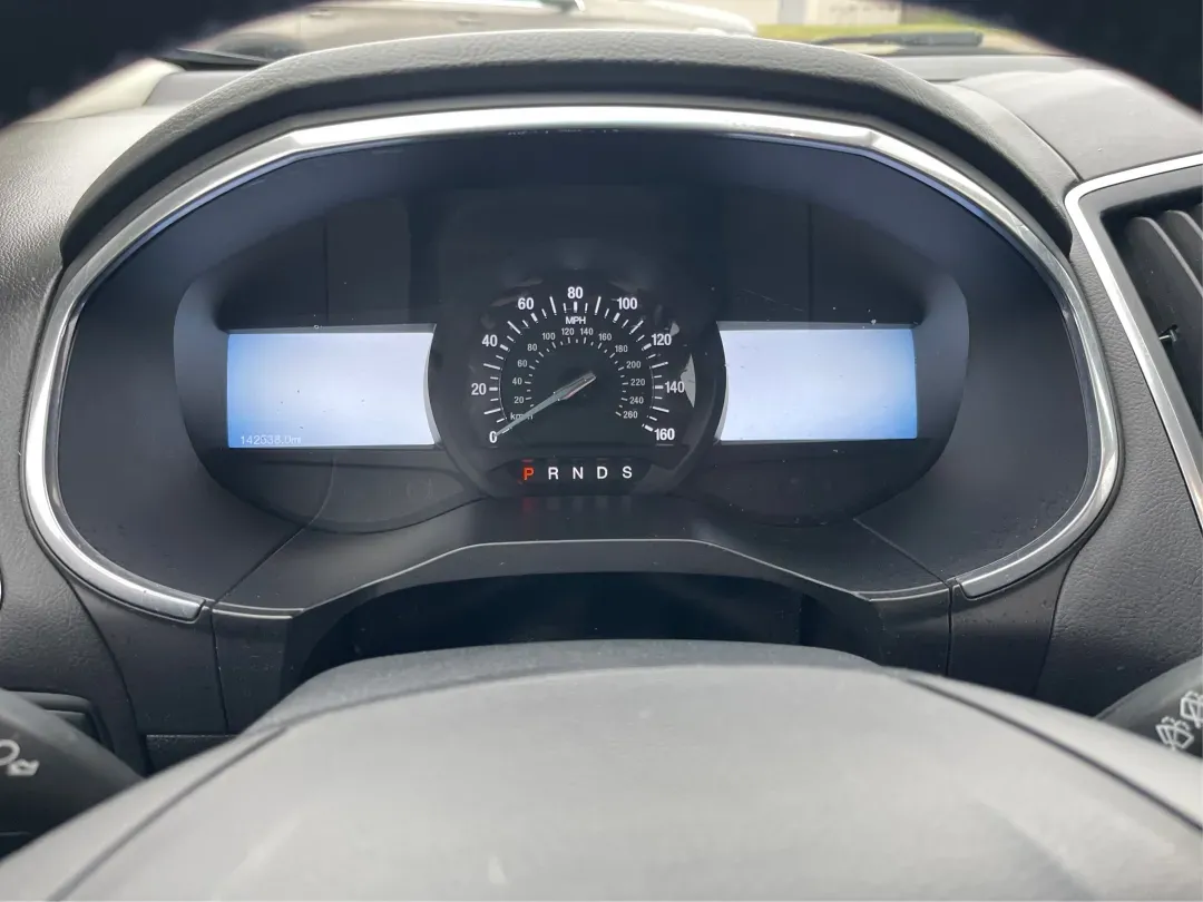 2017 Ford Edge Titanium (2FMPK4K86HB) with an Other engine, located at 4508 South Dixie Dr, Moraine, OH, 45439, (937) 908-9800, 39.689976, -84.218452 - Unleash your adventurous spirit with the 2017 Ford Edge Titanium SUV, now available at Advantage Car and Credit in New Carlisle, OH! This versatile vehicle is perfect for families on the go, commuters looking for comfort, or anyone who enjoys weekend adventures. With a spacious interior and robust c - Photo#15