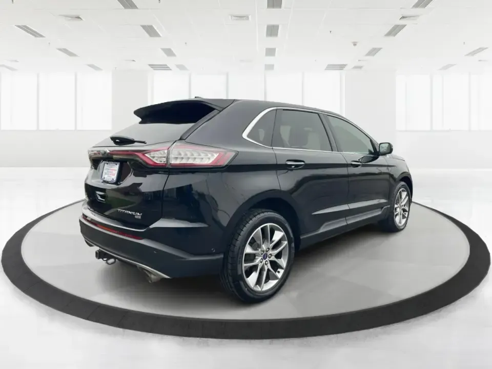2017 Ford Edge Titanium (2FMPK4K86HB) with an 3.5L V6 DOHC 24V engine, 6A transmission, located at 4508 South Dixie Dr, Moraine, OH, 45439, (937) 908-9800, 39.689976, -84.218452 - Unleash your adventurous spirit with the 2017 Ford Edge Titanium SUV, now available at Advantage Car and Credit in New Carlisle, OH! This versatile vehicle is perfect for families on the go, commuters looking for comfort, or anyone who enjoys weekend adventures. With a spacious interior and robust c - Photo#2