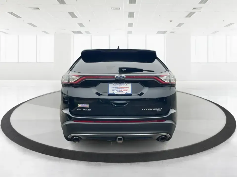 2017 Ford Edge Titanium (2FMPK4K86HB) with an 3.5L V6 DOHC 24V engine, 6A transmission, located at 4508 South Dixie Dr, Moraine, OH, 45439, (937) 908-9800, 39.689976, -84.218452 - Unleash your adventurous spirit with the 2017 Ford Edge Titanium SUV, now available at Advantage Car and Credit in New Carlisle, OH! This versatile vehicle is perfect for families on the go, commuters looking for comfort, or anyone who enjoys weekend adventures. With a spacious interior and robust c - Photo#3