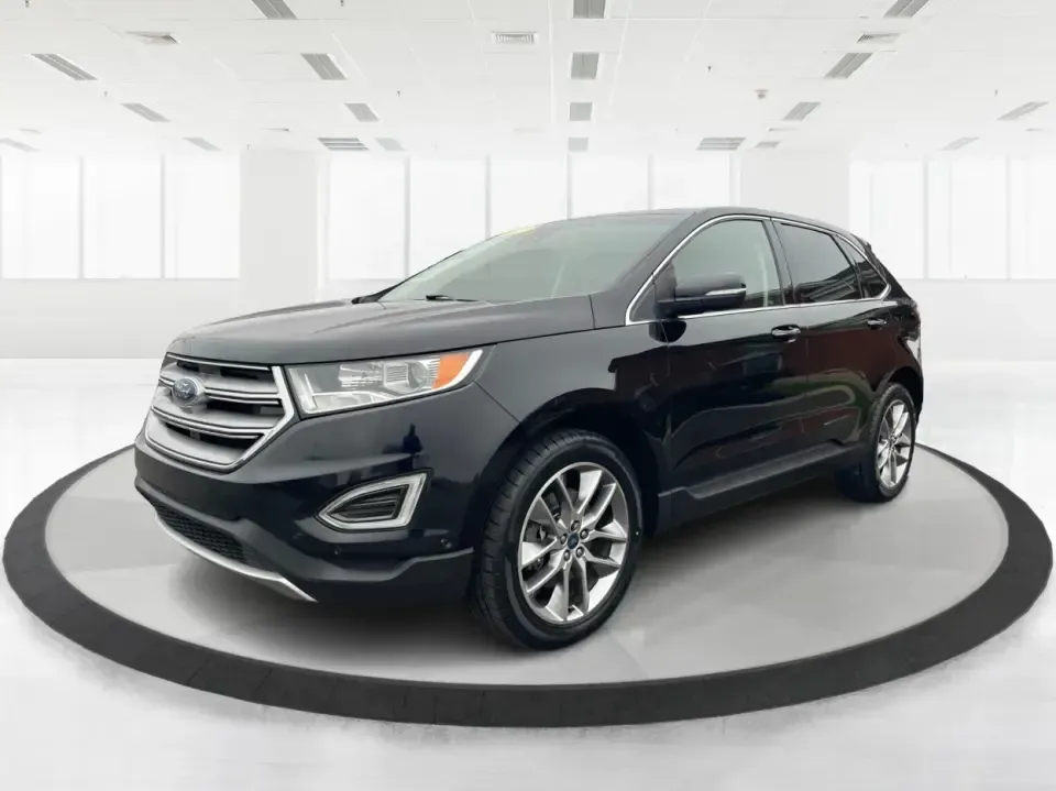 2017 Ford Edge Titanium (2FMPK4K86HB) with an 3.5L V6 DOHC 24V engine, 6A transmission, located at 4508 South Dixie Dr, Moraine, OH, 45439, (937) 908-9800, 39.689976, -84.218452 - Unleash your adventurous spirit with the 2017 Ford Edge Titanium SUV, now available at Advantage Car and Credit in New Carlisle, OH! This versatile vehicle is perfect for families on the go, commuters looking for comfort, or anyone who enjoys weekend adventures. With a spacious interior and robust c - Photo#8