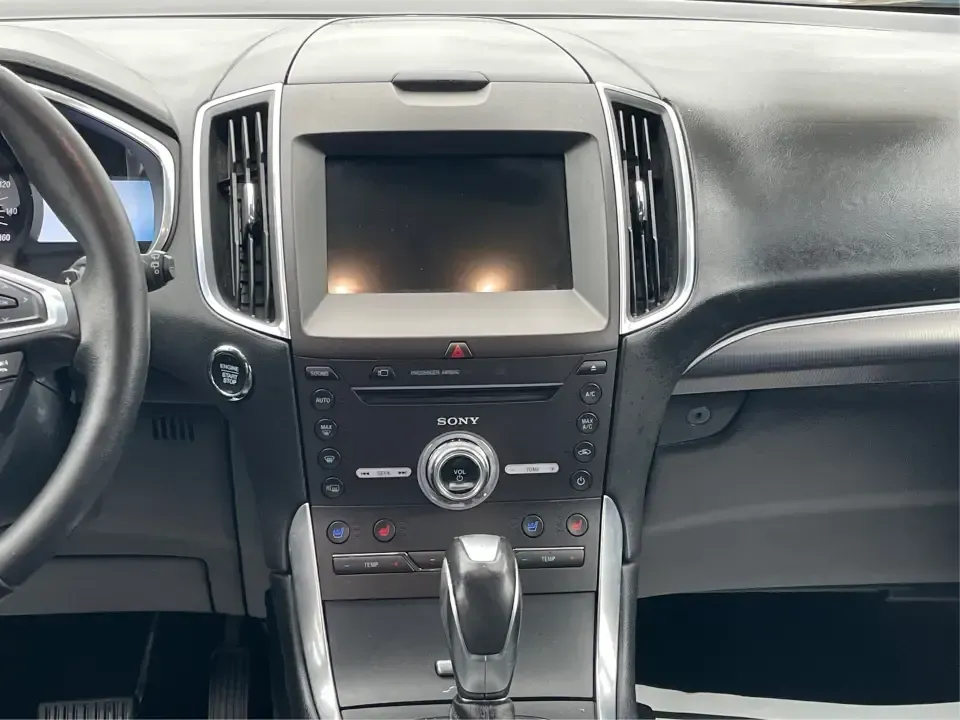 2017 Ford Edge Titanium (2FMPK4K86HB) with an 3.5L V6 DOHC 24V engine, 6A transmission, located at 4508 South Dixie Dr, Moraine, OH, 45439, (937) 908-9800, 39.689976, -84.218452 - Unleash your adventurous spirit with the 2017 Ford Edge Titanium SUV, now available at Advantage Car and Credit in New Carlisle, OH! This versatile vehicle is perfect for families on the go, commuters looking for comfort, or anyone who enjoys weekend adventures. With a spacious interior and robust c - Photo#13