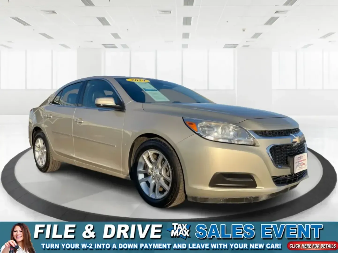 2014 Chevrolet Malibu 1LT (1G11C5SL7EF) with an ECOTEC 2.5L I-4 gasoline direct injection engine, 6-Speed Automatic transmission, located at 880 E. National Road, Vandalia, OH, 45377, (937) 908-9800, 39.891918, -84.183594 - Are you ready to elevate your daily commute or make unforgettable memories on weekend adventures? The 2014 Chevrolet Malibu 1LT, now available at Advantage Car and Credit in Xenia, OH, is the perfect sedan for those seeking a reliable, stylish, and feature-packed vehicle without breaking the bank. W - Photo#0