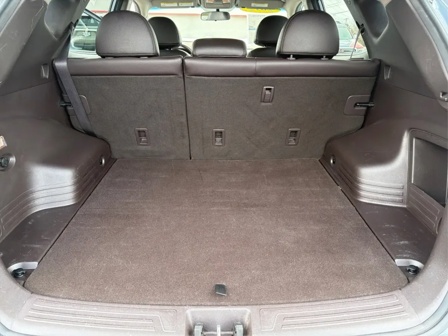 2012 Hyundai Tucson GLS (KM8JU3AC7CU) with an Theta II 2.4L I-4 DOHC engine, located at 8750 N County Rd 25A, Piqua, OH, 45356, (937) 908-9800, 40.164391, -84.232513 - **Discover the Perfect Family Adventure Vehicle: 2012 Hyundai Tucson GLS at Advantage Car and Credit - Piqua**<br /> <br /> Are you on the hunt for a versatile SUV that fits seamlessly into your active lifestyle? Look no further than this stunning 2012 Hyundai Tucson GLS at Advantage Car and Credit - Photo#12