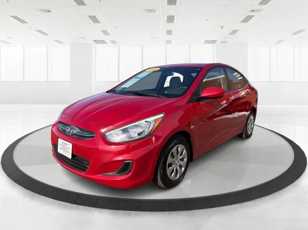 2016 Hyundai Accent SE (KMHCT4AE7GU) with an 1.6L I-4 gasoline direct injection engine, located at 1951 S Dayton Lakeview Rd., New Carlisle, OH, 45344, (937) 908-9800, 39.890999, -84.050255 - **Discover Your Next Adventure with This 2016 Hyundai Accent SE Sedan!**<br /> <br /> Are you looking for a reliable vehicle to elevate your daily commute or weekend getaways? Look no further than the stunning 2016 Hyundai Accent SE Sedan available at Advantage Car and Credit. Located at 1951 S Dayt - Photo#8