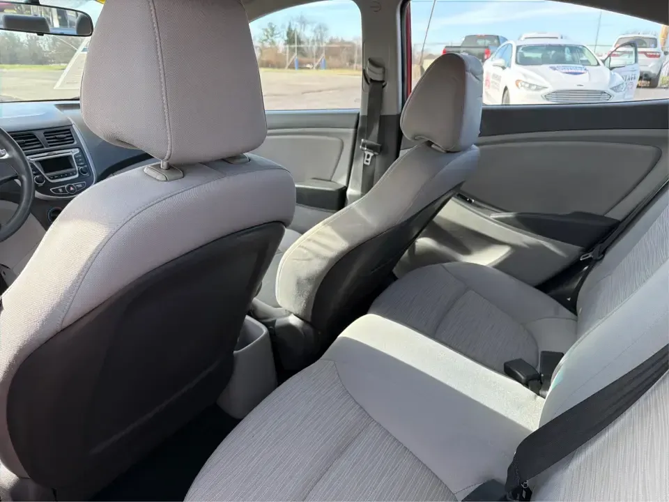 2016 Hyundai Accent SE (KMHCT4AE7GU) with an 1.6L I-4 gasoline direct injection engine, 6A transmission, located at 1951 S Dayton Lakeview Rd., New Carlisle, OH, 45344, (937) 908-9800, 39.890999, -84.050255 - **Discover Your Next Adventure with This 2016 Hyundai Accent SE Sedan!**<br /> <br /> Are you looking for a reliable vehicle to elevate your daily commute or weekend getaways? Look no further than the stunning 2016 Hyundai Accent SE Sedan available at Advantage Car and Credit. Located at 1951 S Dayt - Photo#10