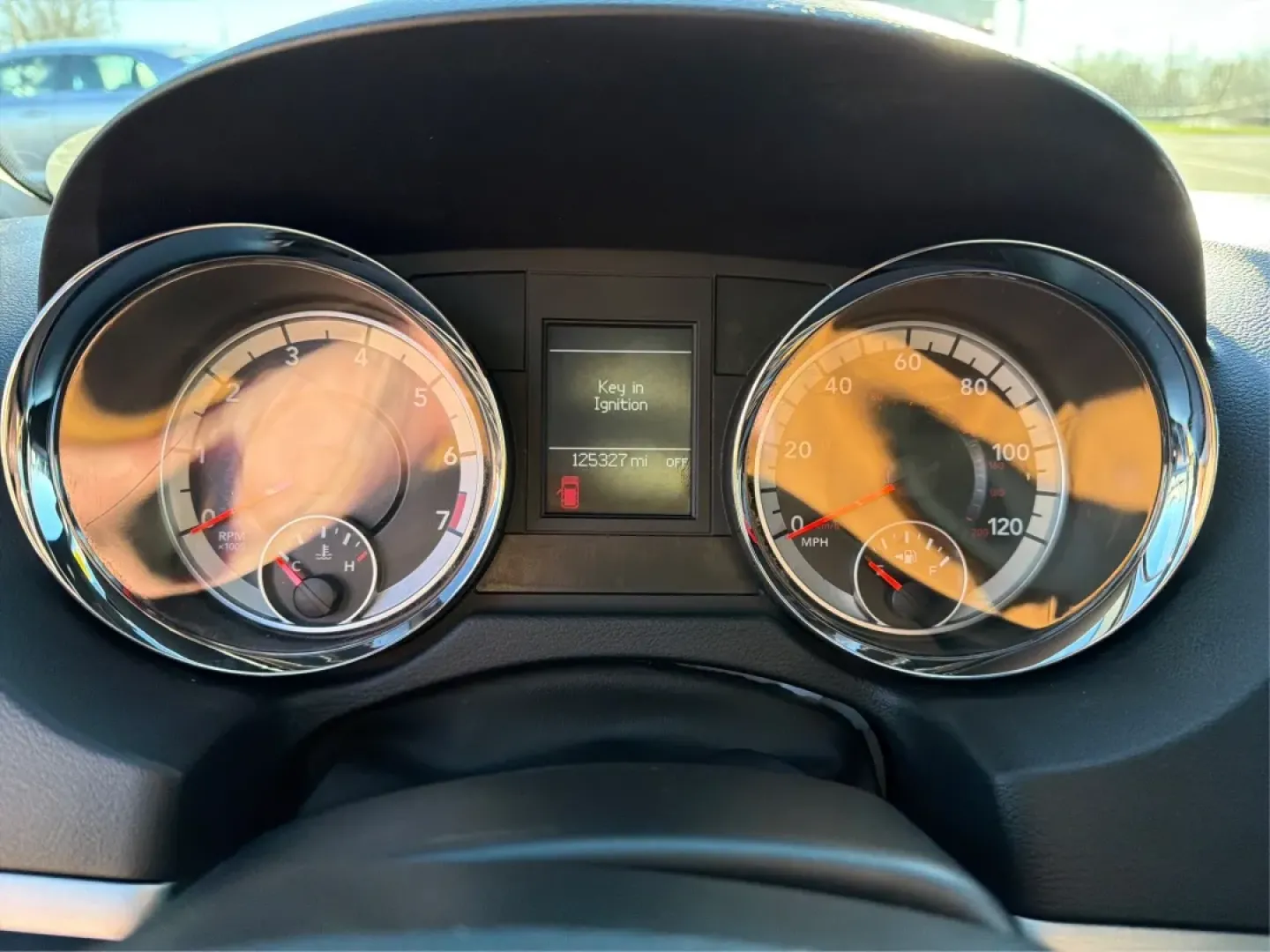 2019 Dodge Grand Caravan GT (2C4RDGEG3KR) with an Pentastar 3.6L V-6 DOHC engine, located at 1099 N County Rd 25A , Troy, OH, 45373, (937) 908-9800, 40.057079, -84.212883 - Step into the world of family adventures and daily commutes with the 2019 Dodge Grand Caravan GT, now available at Advantage Car and Credit - Piqua in Piqua, OH. Whether you're shuttling the kids to soccer practice or planning a weekend getaway, this versatile passenger van is designed to meet all y - Photo#15